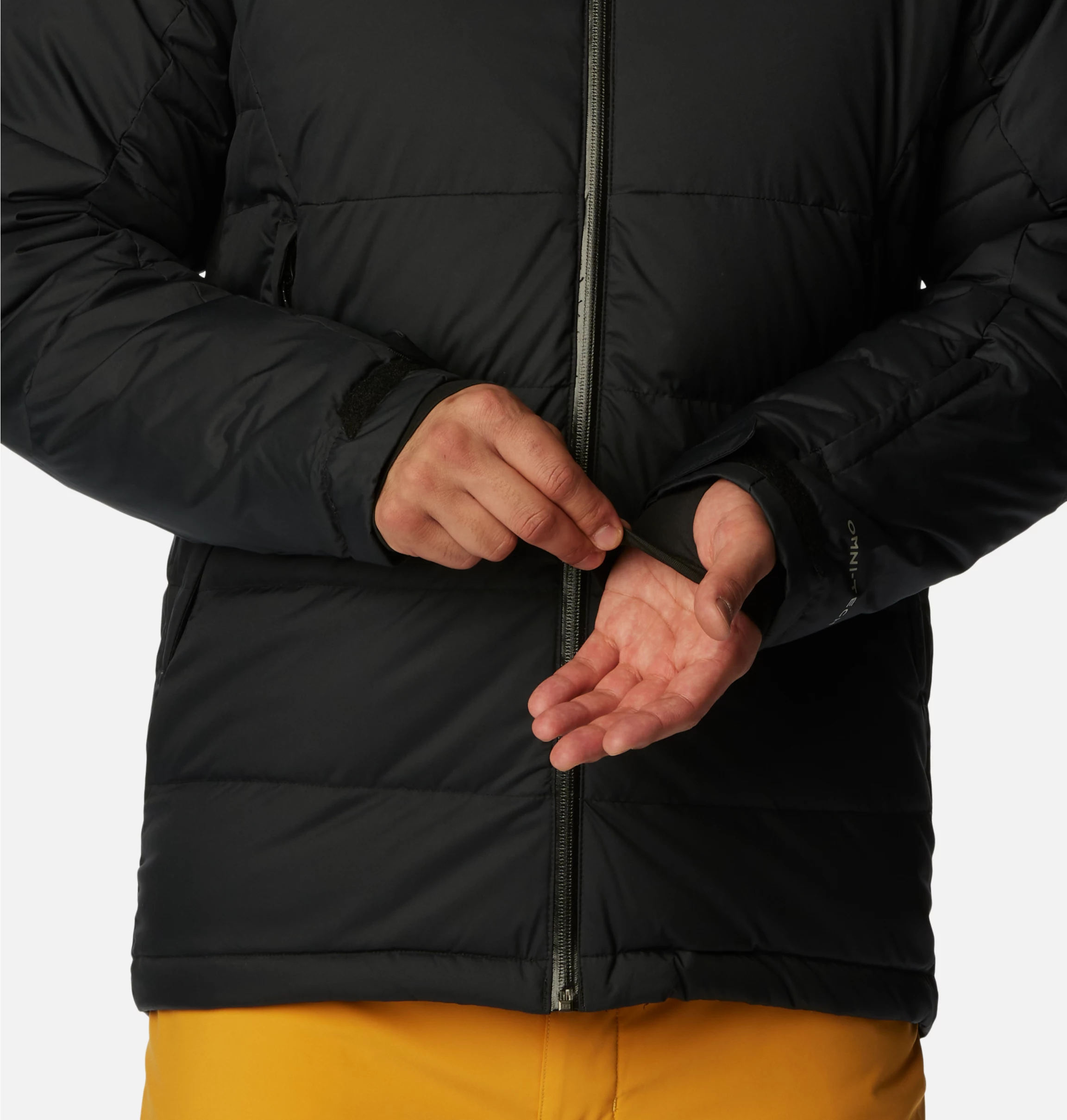 2050631-010 Куртка пухова чоловіча Roaring Fork™ Down Jacket чорний - фото