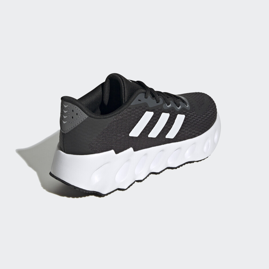 Кросівки Adidas Switch Run W (IF5733) - фото