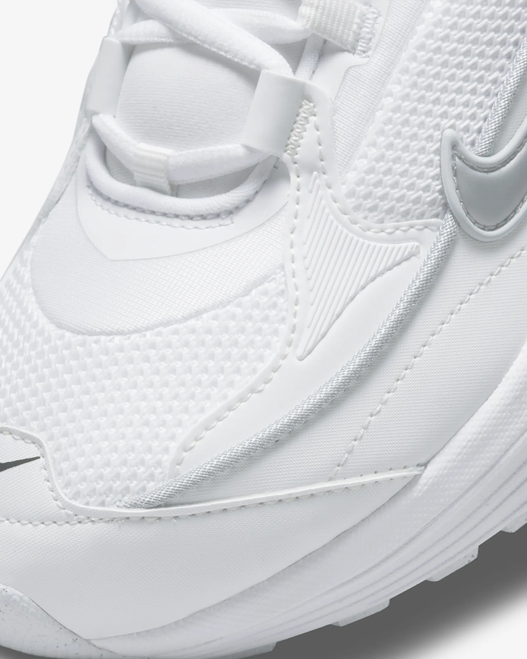 Кросівки NIKE Air Max Bliss (DH5128101) - фото