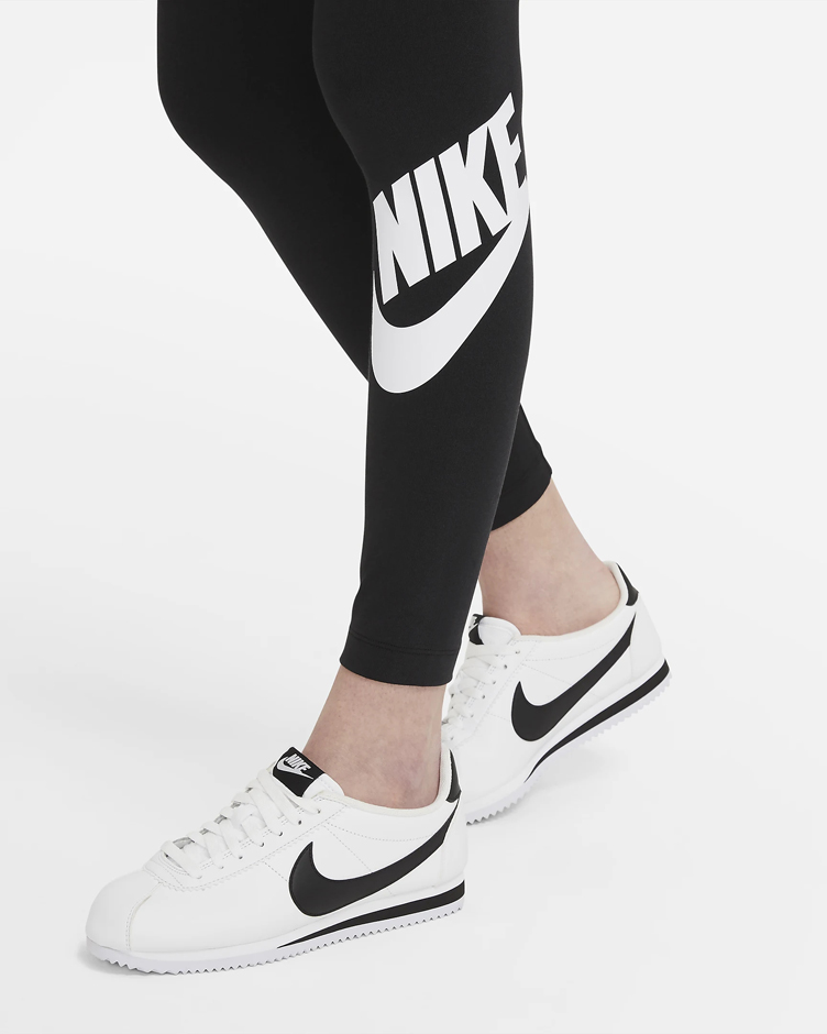Легінси NIKE Damen Leggings Sportswear Essential (CZ8528010) - фото