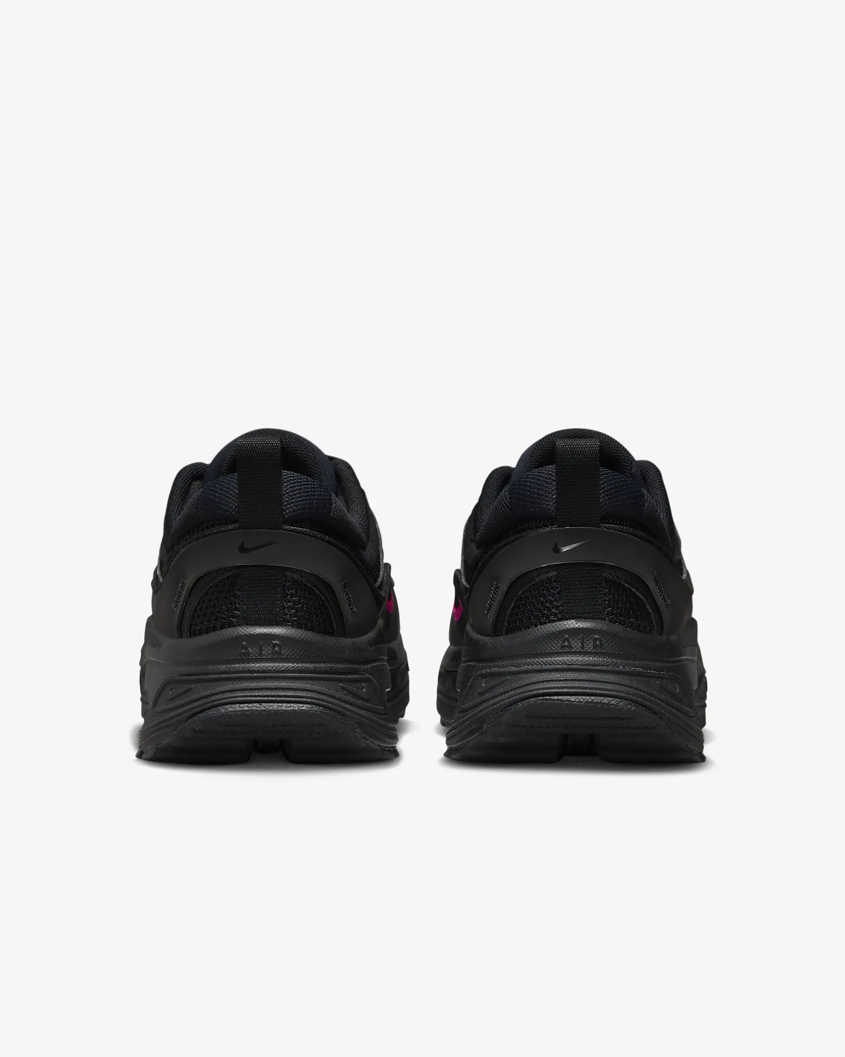 Кросівки NIKE W Air Max Bliss (FB8636001) - фото