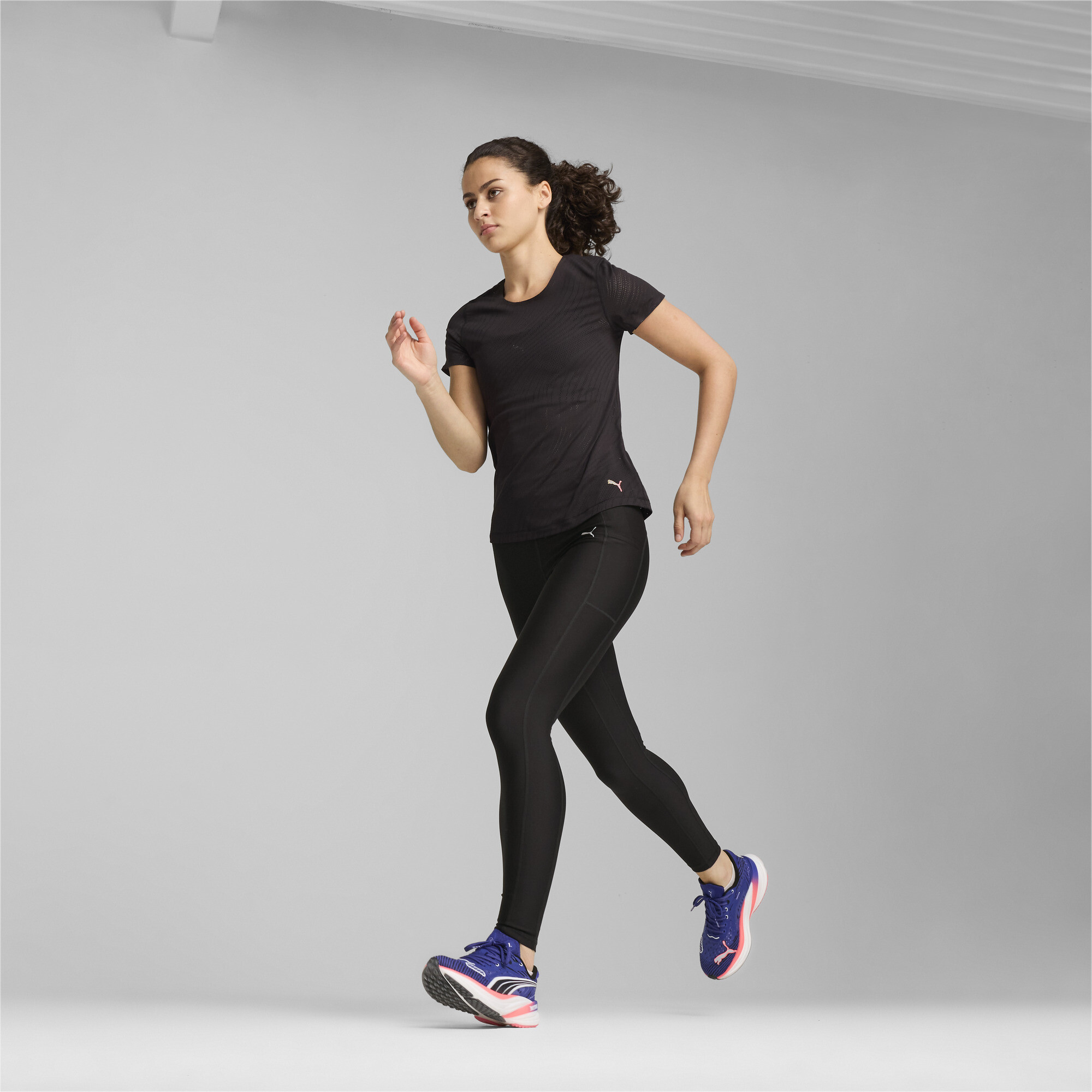 Легінси Puma Run Ultraform Hw Fl Tight W (52575201) - фото