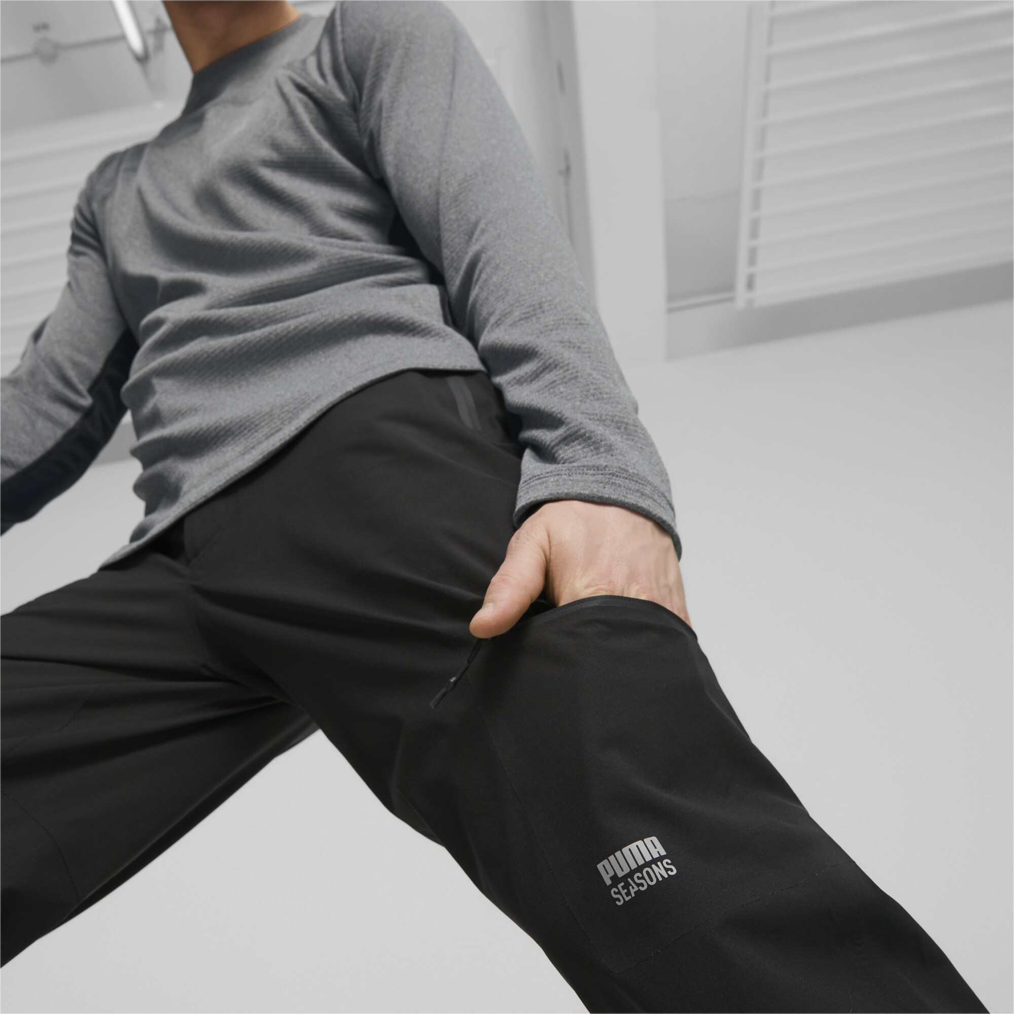 Штани Puma M Seasons Stormcell Lightweight Pant (52325101) - фото