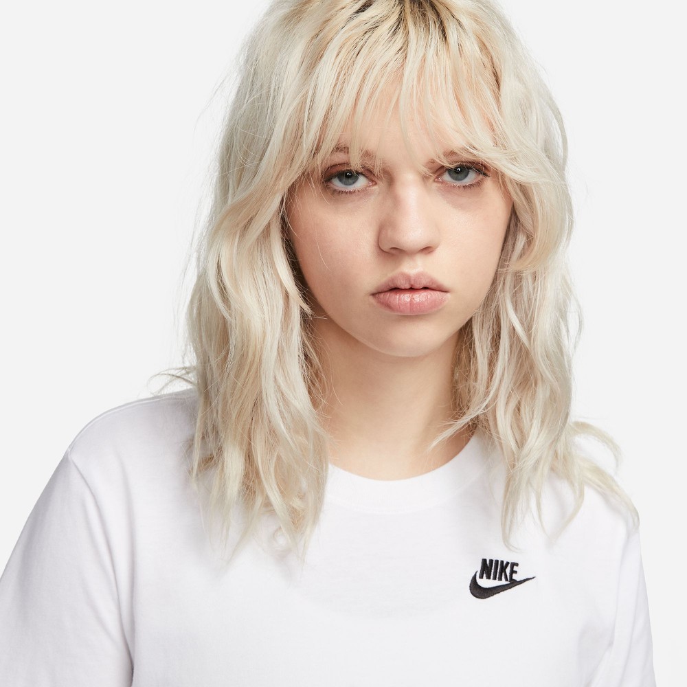 Футболка Nike W Nsw Tee Club (DX7902100) - фото