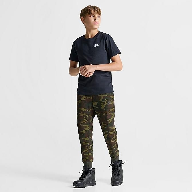 Футболка Nike Sportswear (FZ5177010) - фото