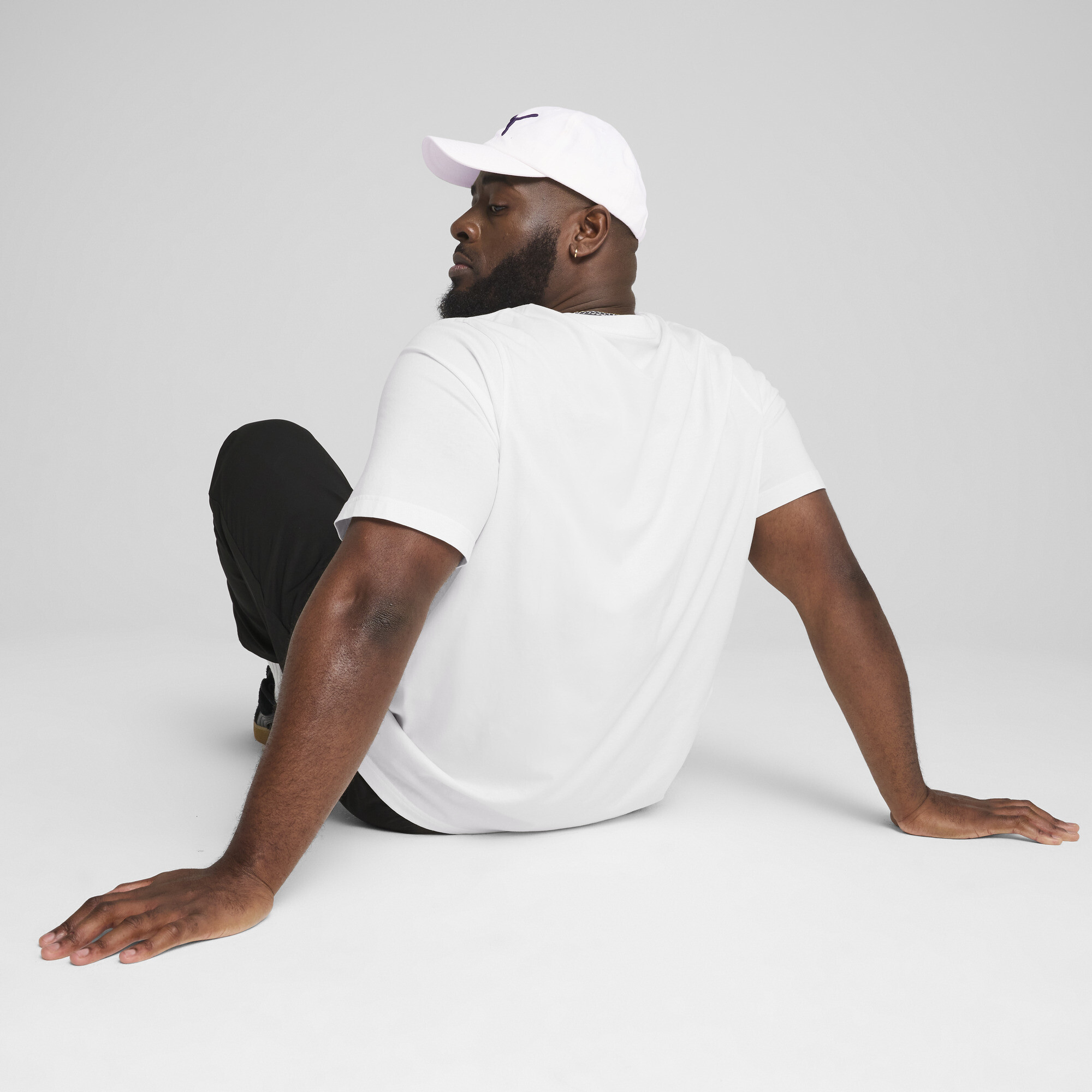 Футболка Puma Ess Small Logo Tee (68253802) - фото