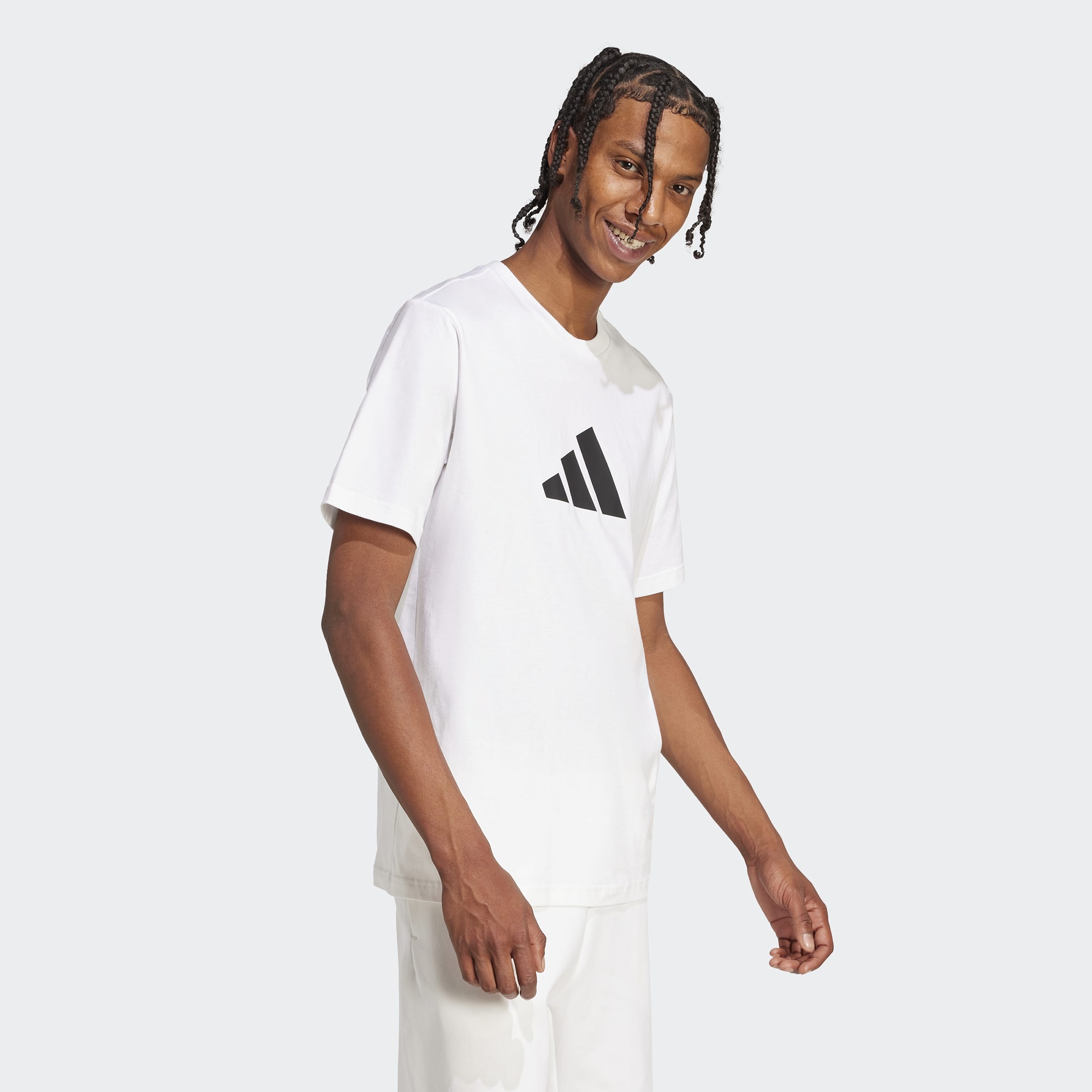 Футболка Adidas M Fi 3Bar Tee (JD4913) - фото