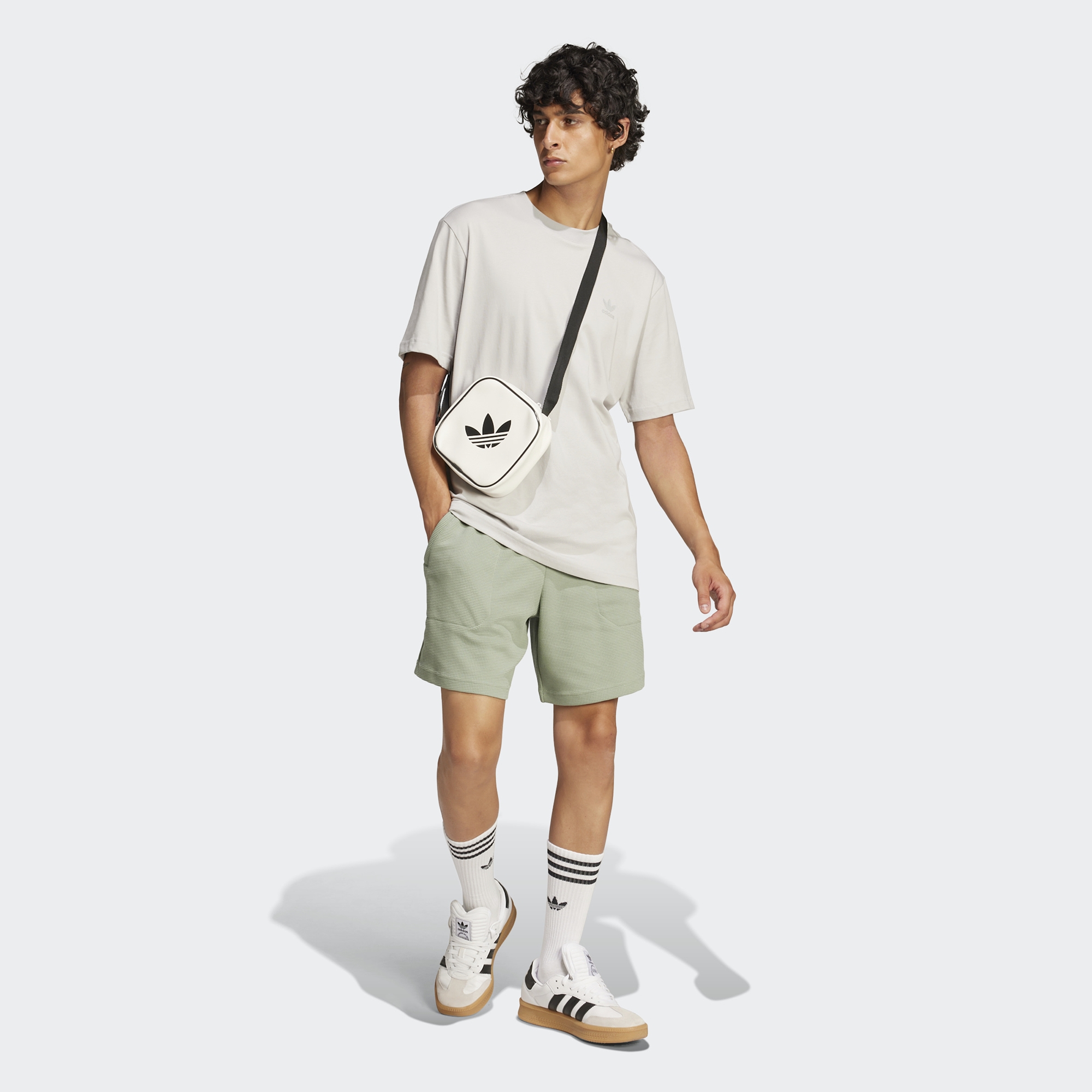 Футболка Adidas Q12 Ts Tee Co (JP2674) - фото