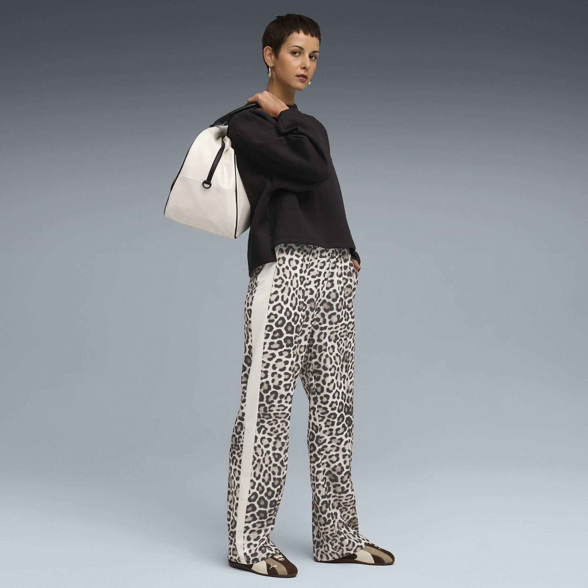 Толстовка Puma Wardrobe Ess Oversized Crew (63205001) - фото