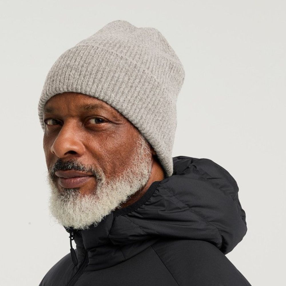 Шапка Jack Wolfskin Fuzzy (A65238_A0056) - фото