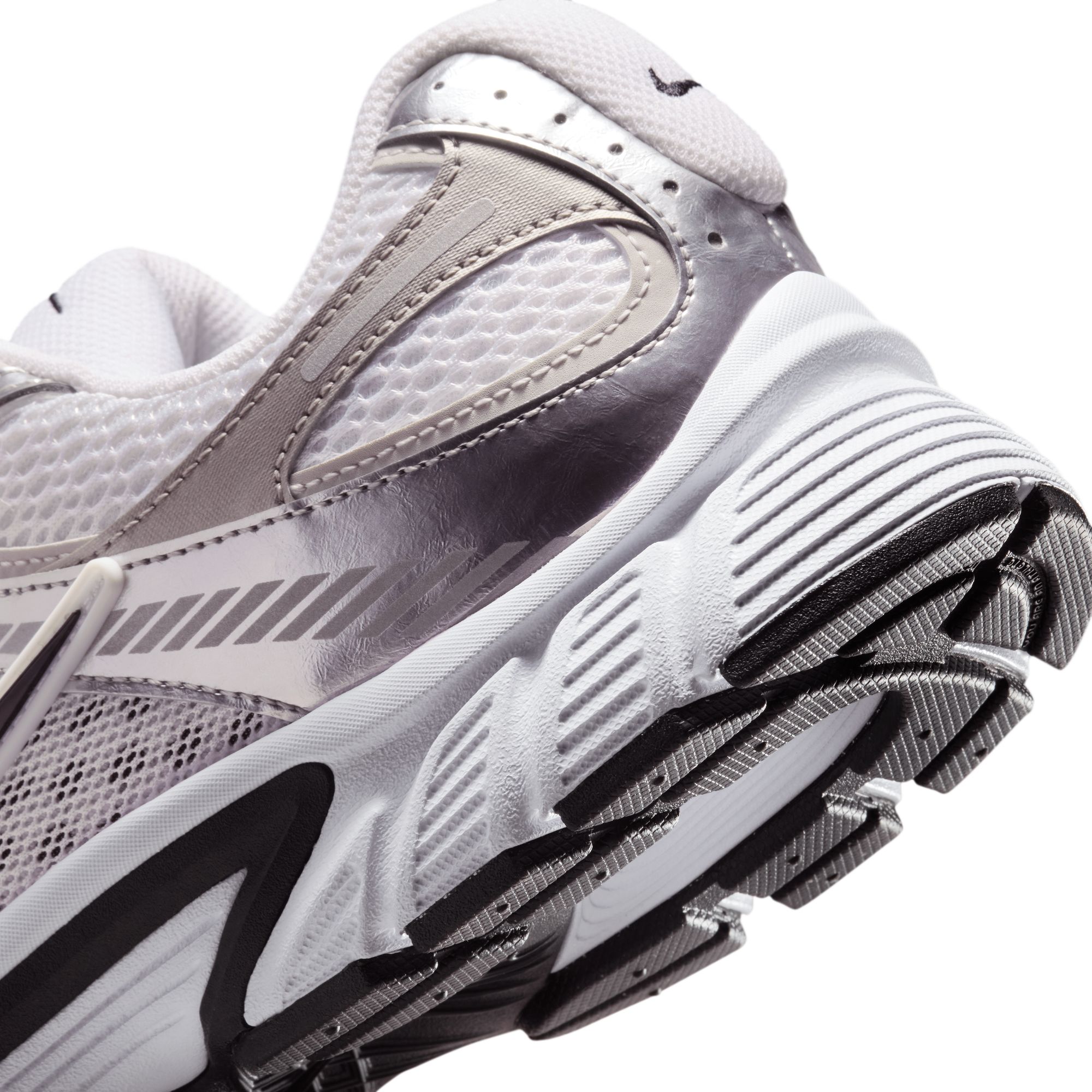 Кросівки Nike V5 Rnr (HJ5228104) - фото