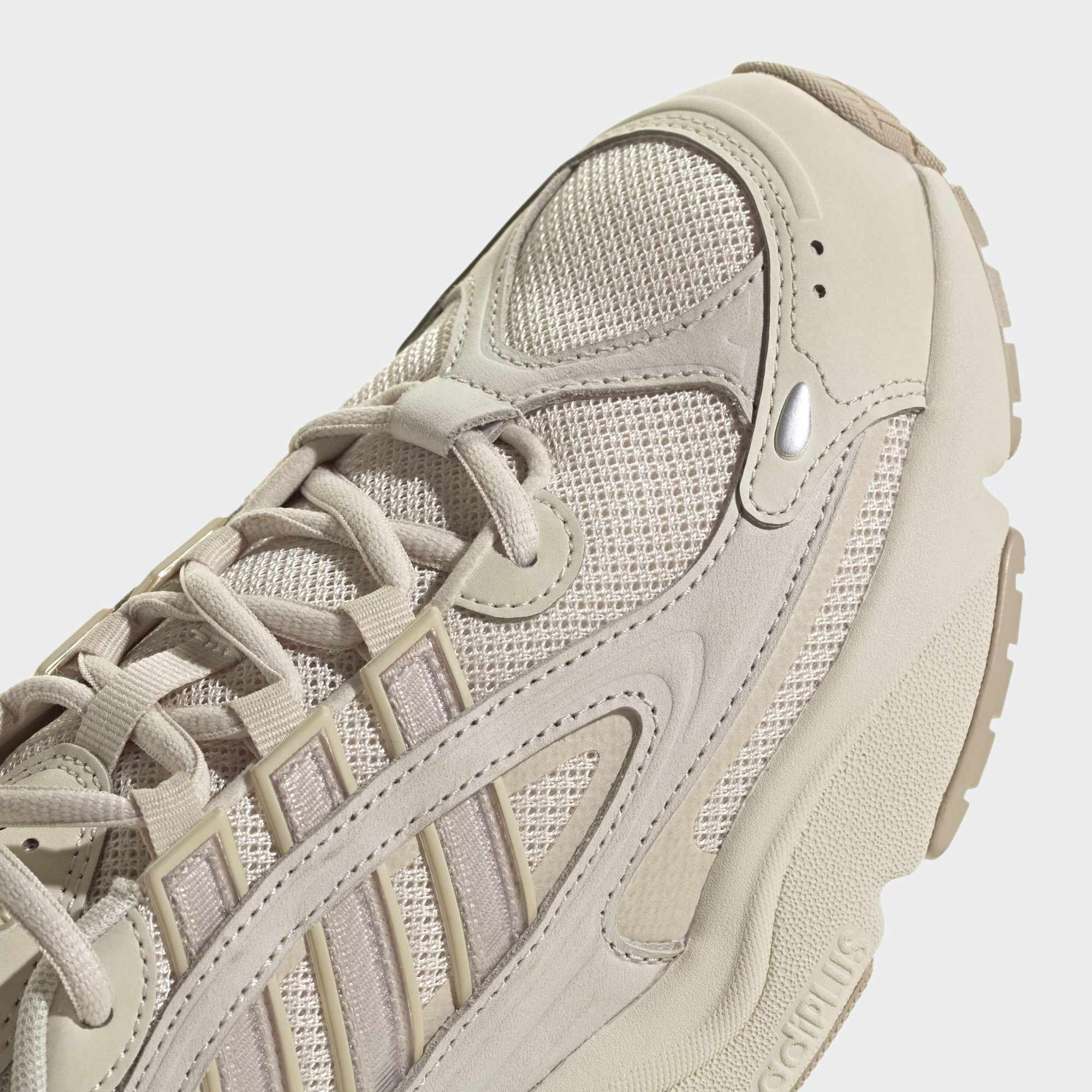 Кросівки Adidas Ozmillen (IF9597) - фото