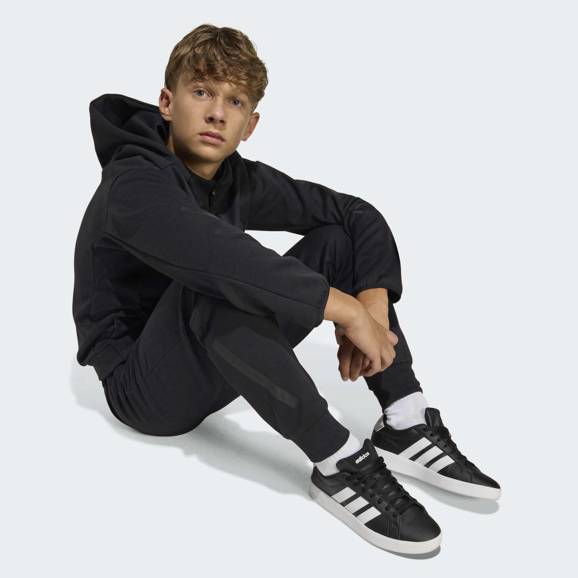 Штани Adidas Z.N.E. Tapered-Leg (JF2491) - фото