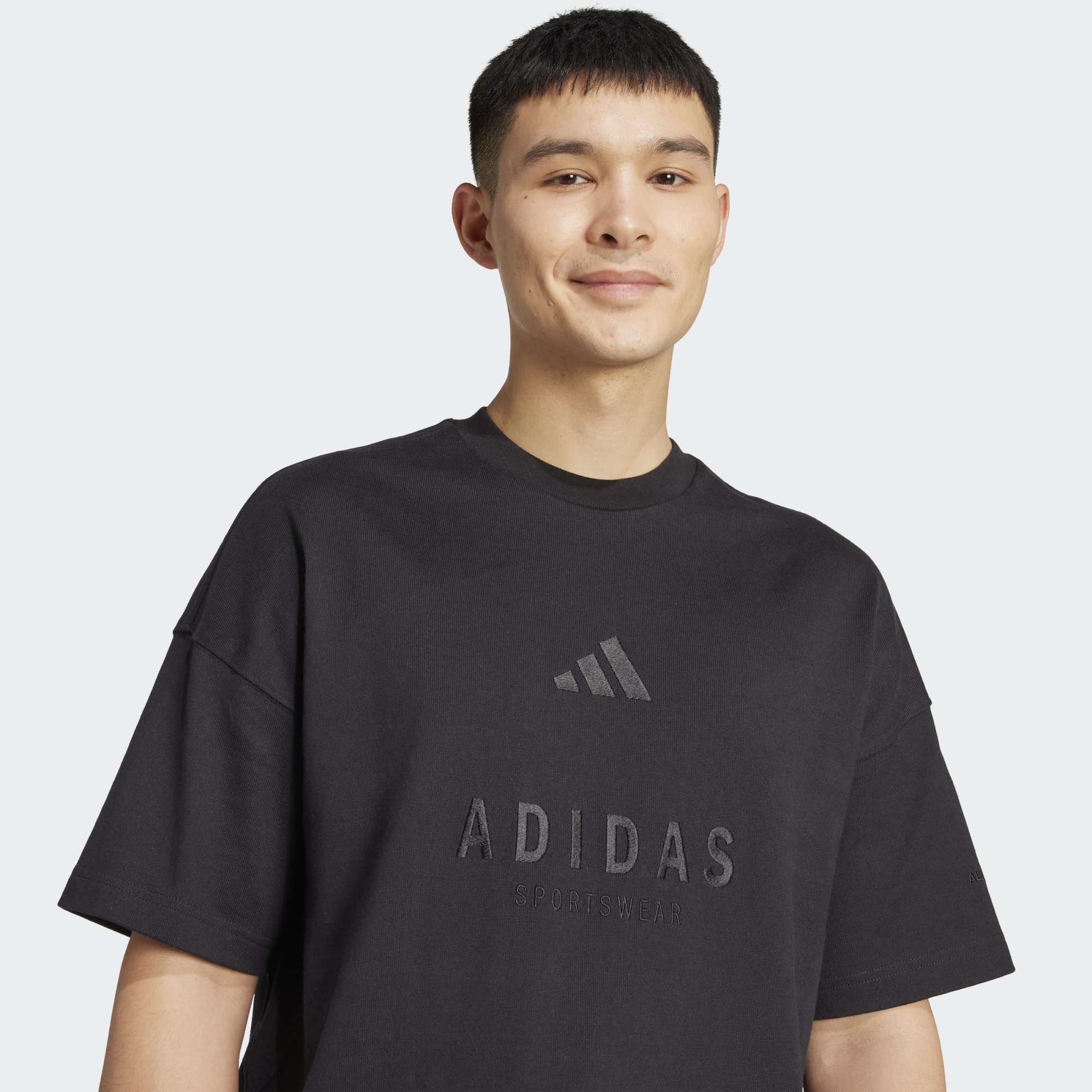Футболка Adidas ALL SZN Embroidered Graphics (JL6549) - фото