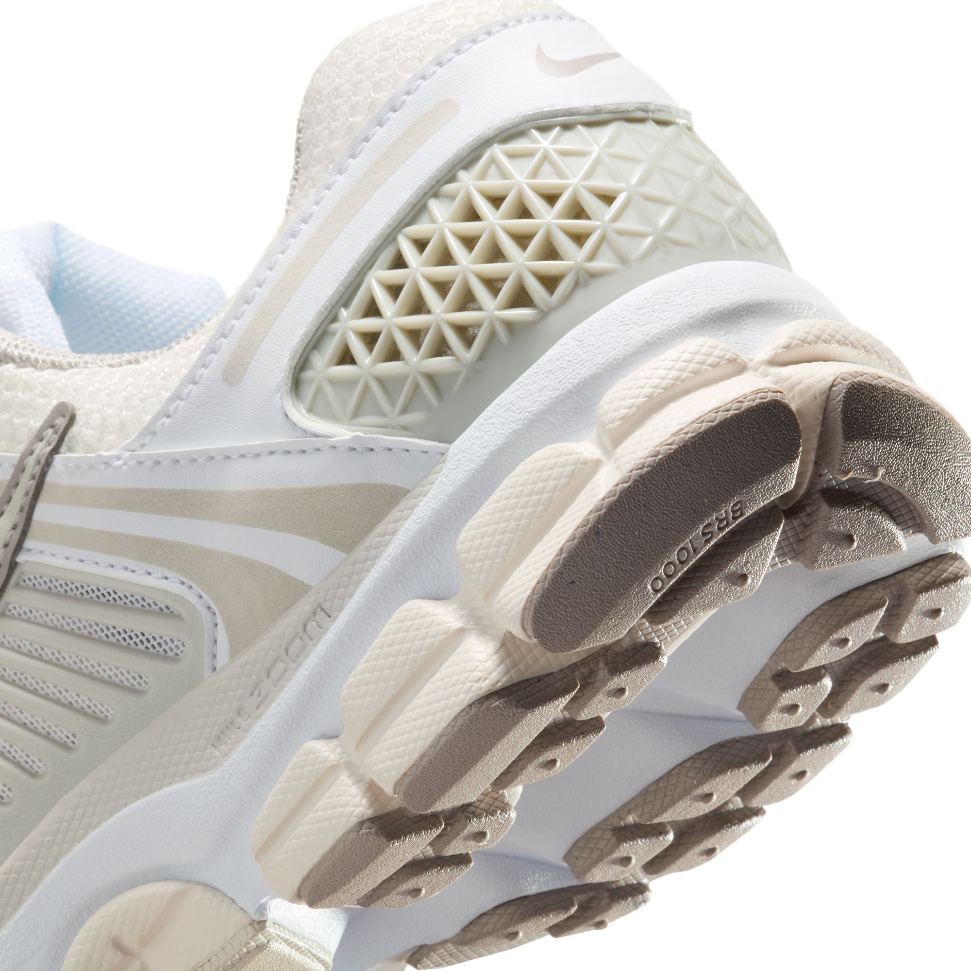 Кросівки Nike Zoom Vomero 5 (FJ2028107) - фото