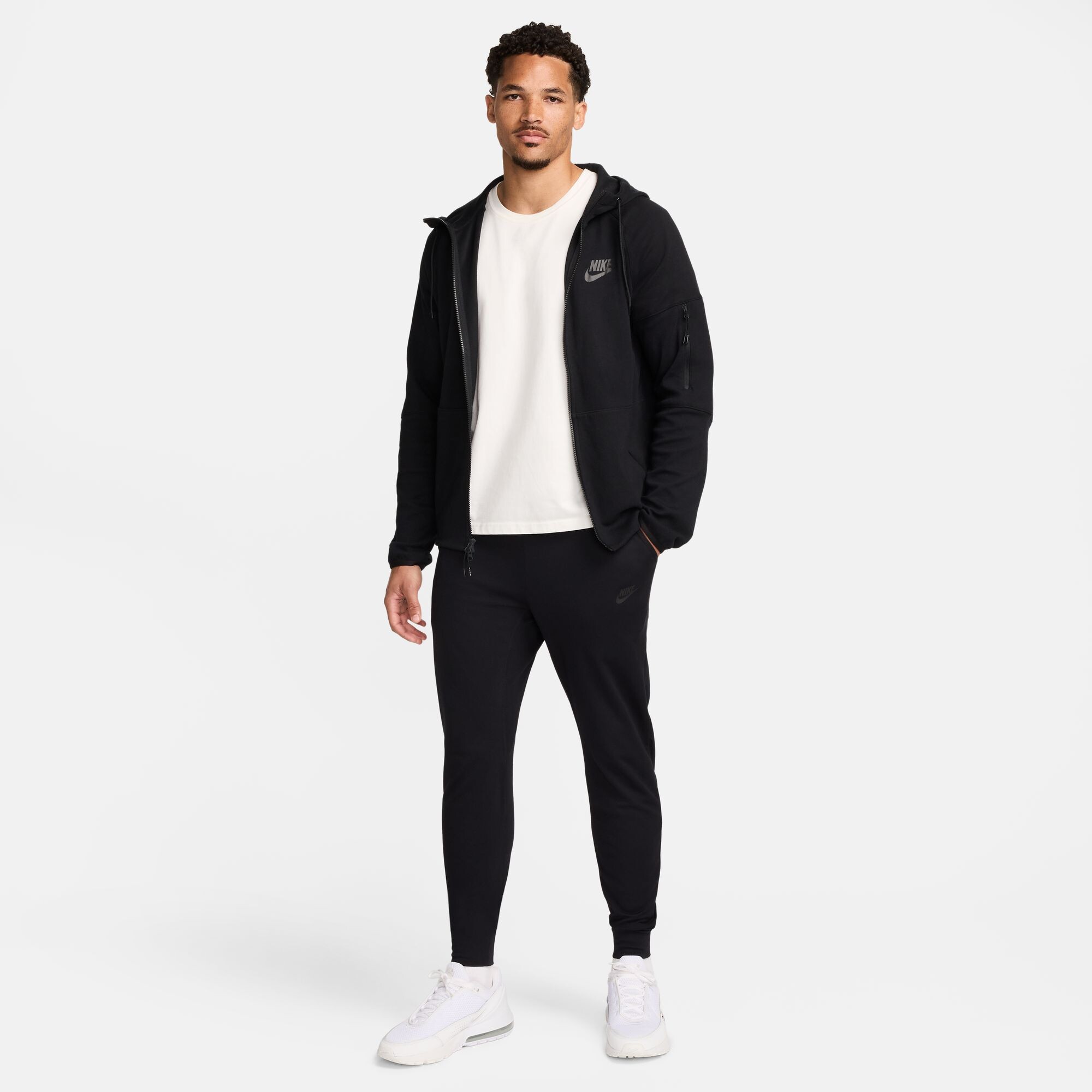 Толстовка Nike Sportswear Tech Essentials Full-Zip Fleece (DD5284010) - фото