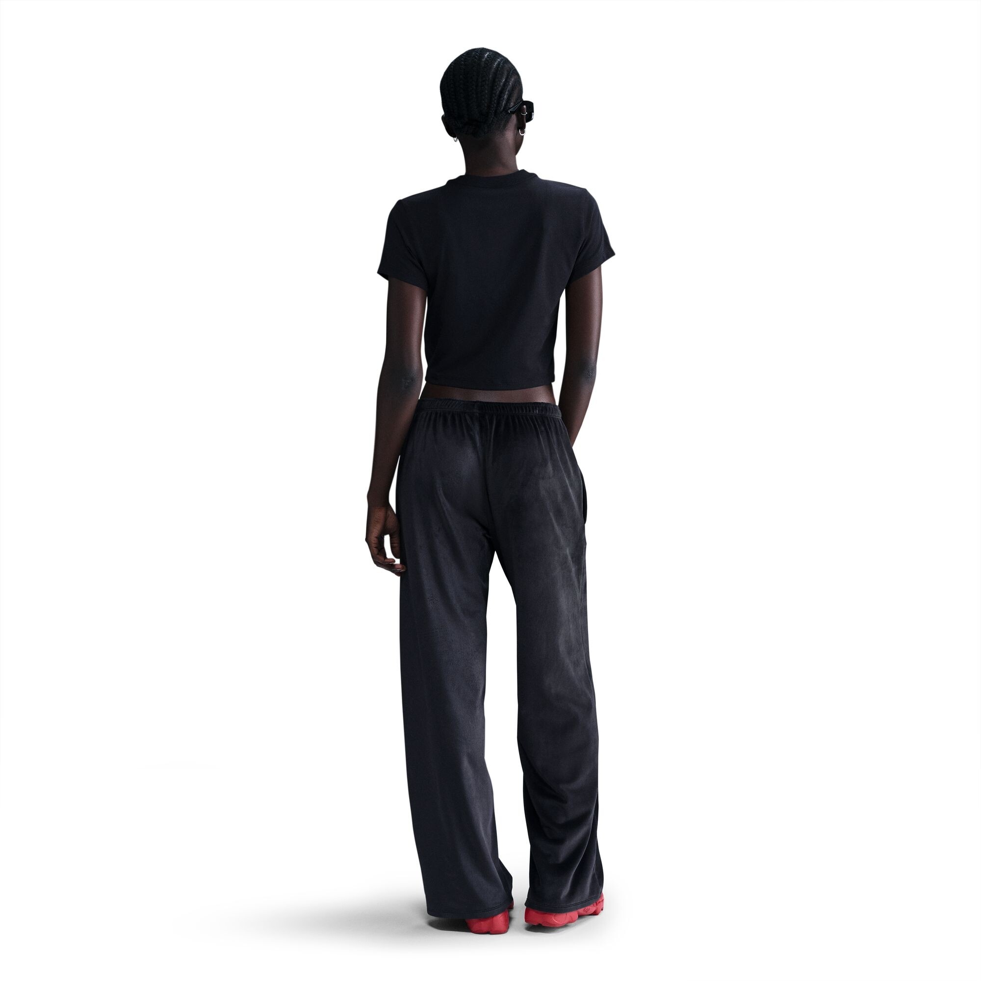 Футболка Nike Sportswear Chill Knit Slim Cropped (HF9534010) - фото