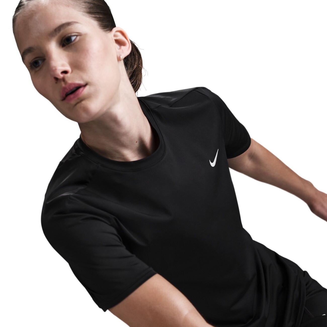 Футболка Nike Swift Dri-FIT Short-Sleeve (HM9698010) - фото