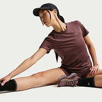 Футболка Nike Swift Dri-FIT Short-Sleeve (HM9698502)