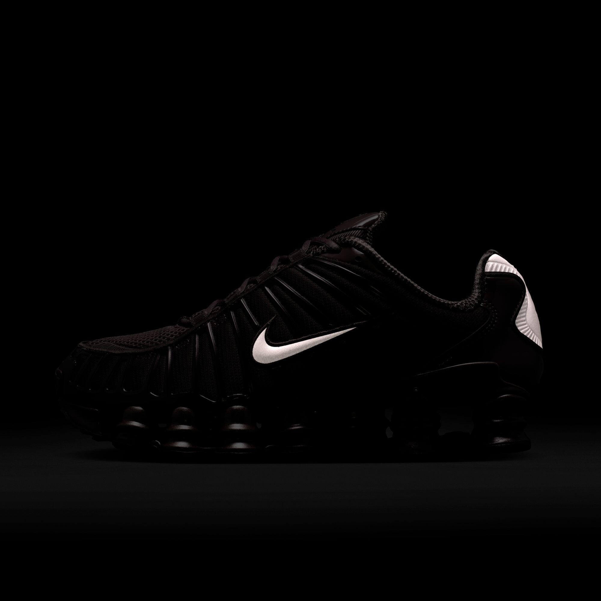 Кросівки Nike Shox TL (IB1087500) - фото