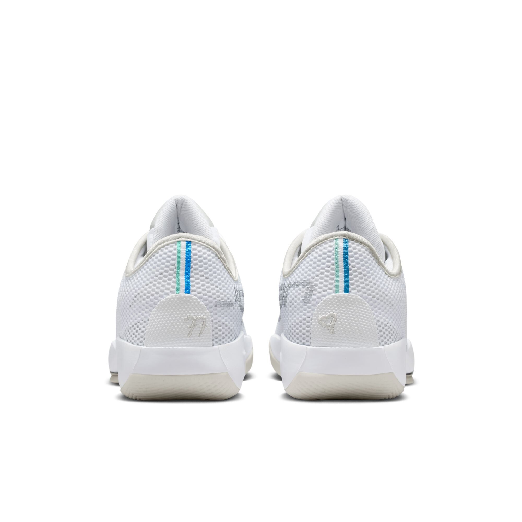 Кросівки Nike Luka Doncic Luka 77 Basketball (IF1610100) - фото