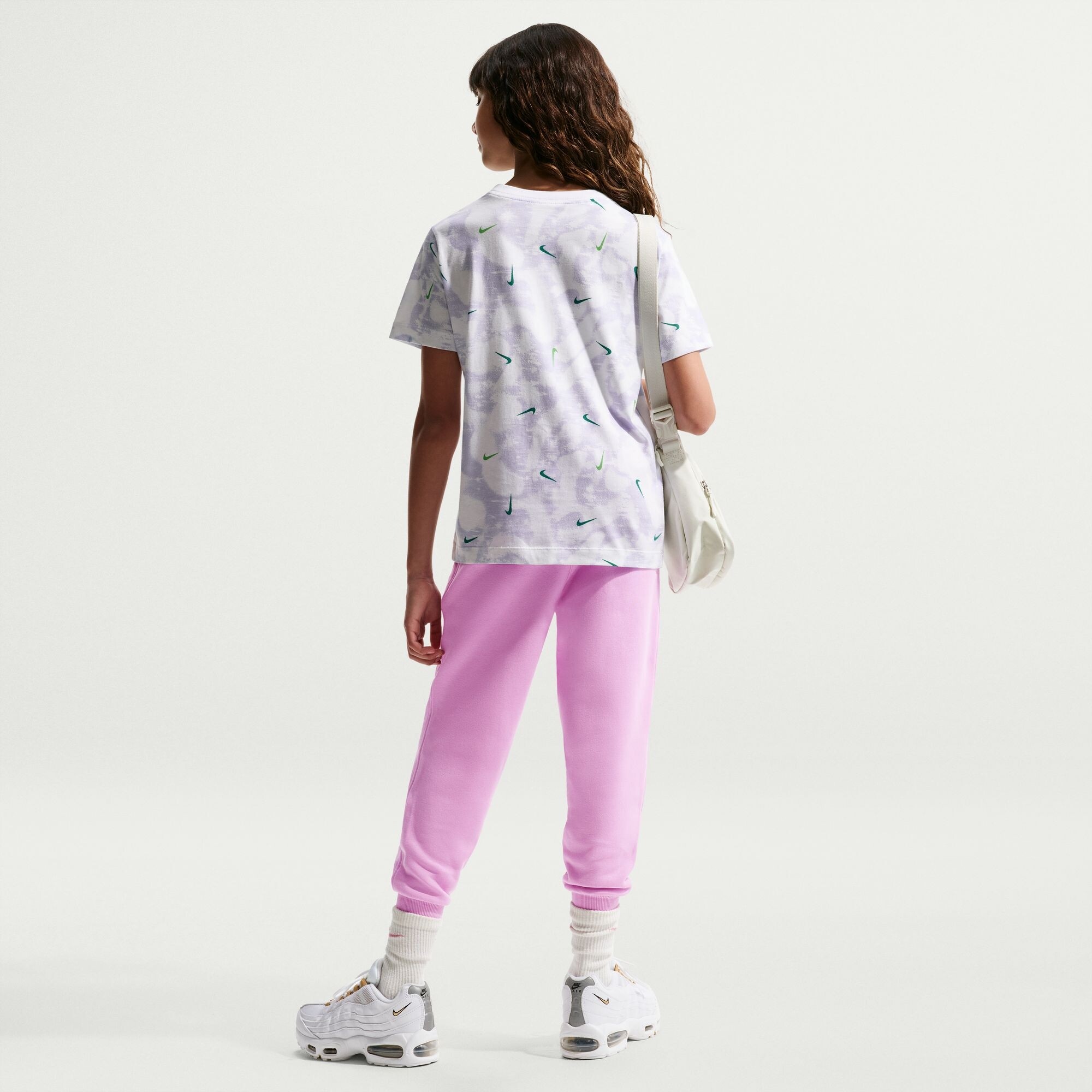 Футболка Nike Sportswear (II0458100) - фото