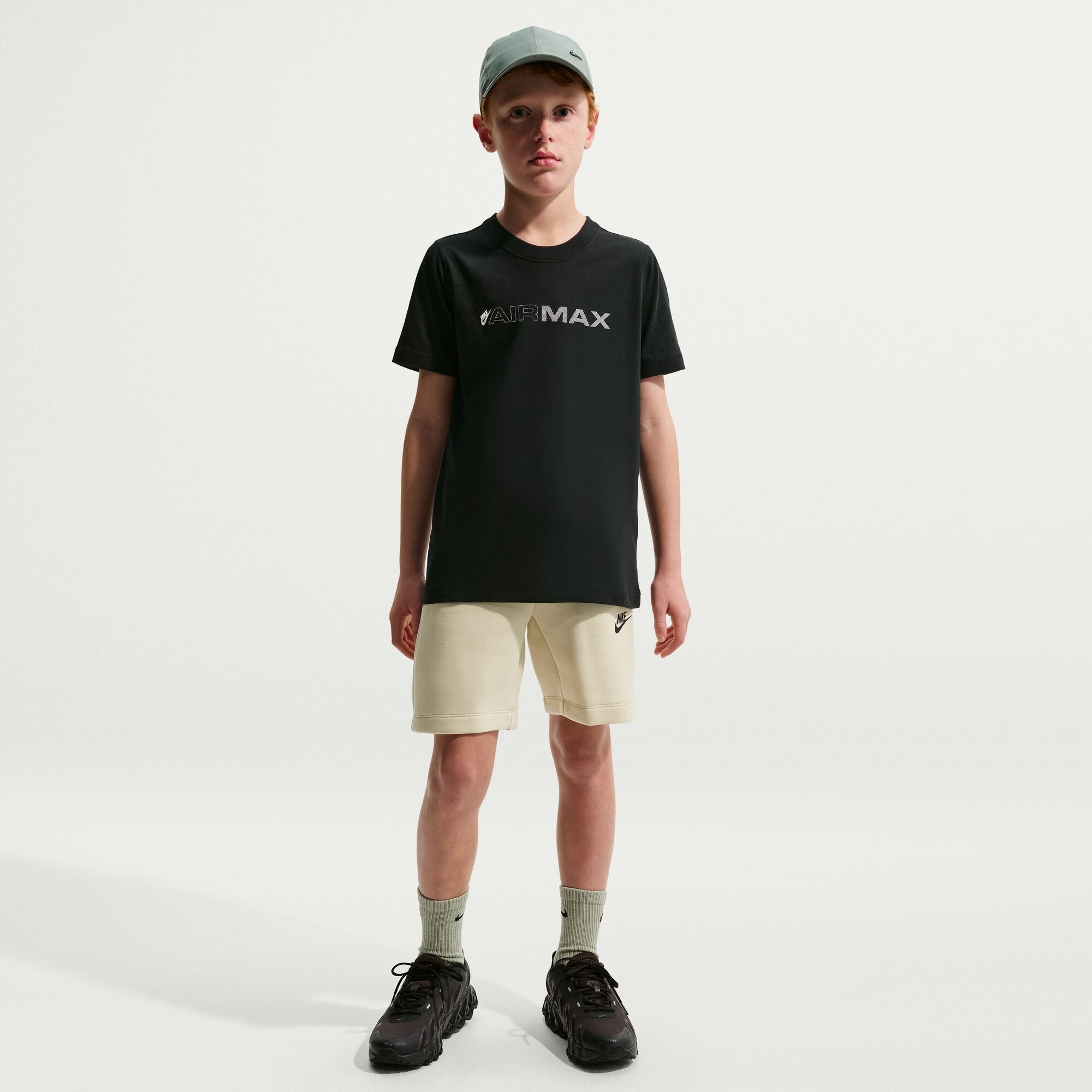 Футболка Nike Sportswear Air Max (IO1157010) - фото