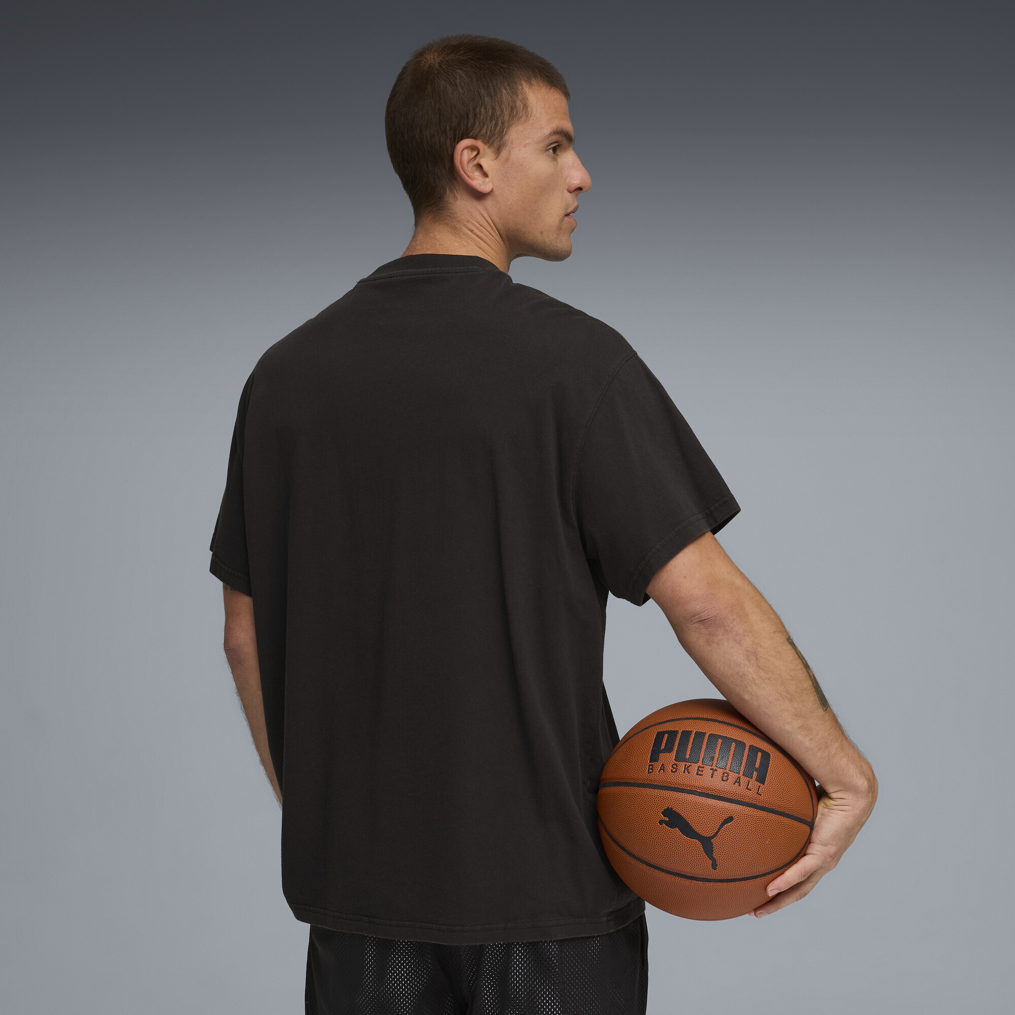 Футболка Puma Swish N' Ink III Oversized (63466101) - фото