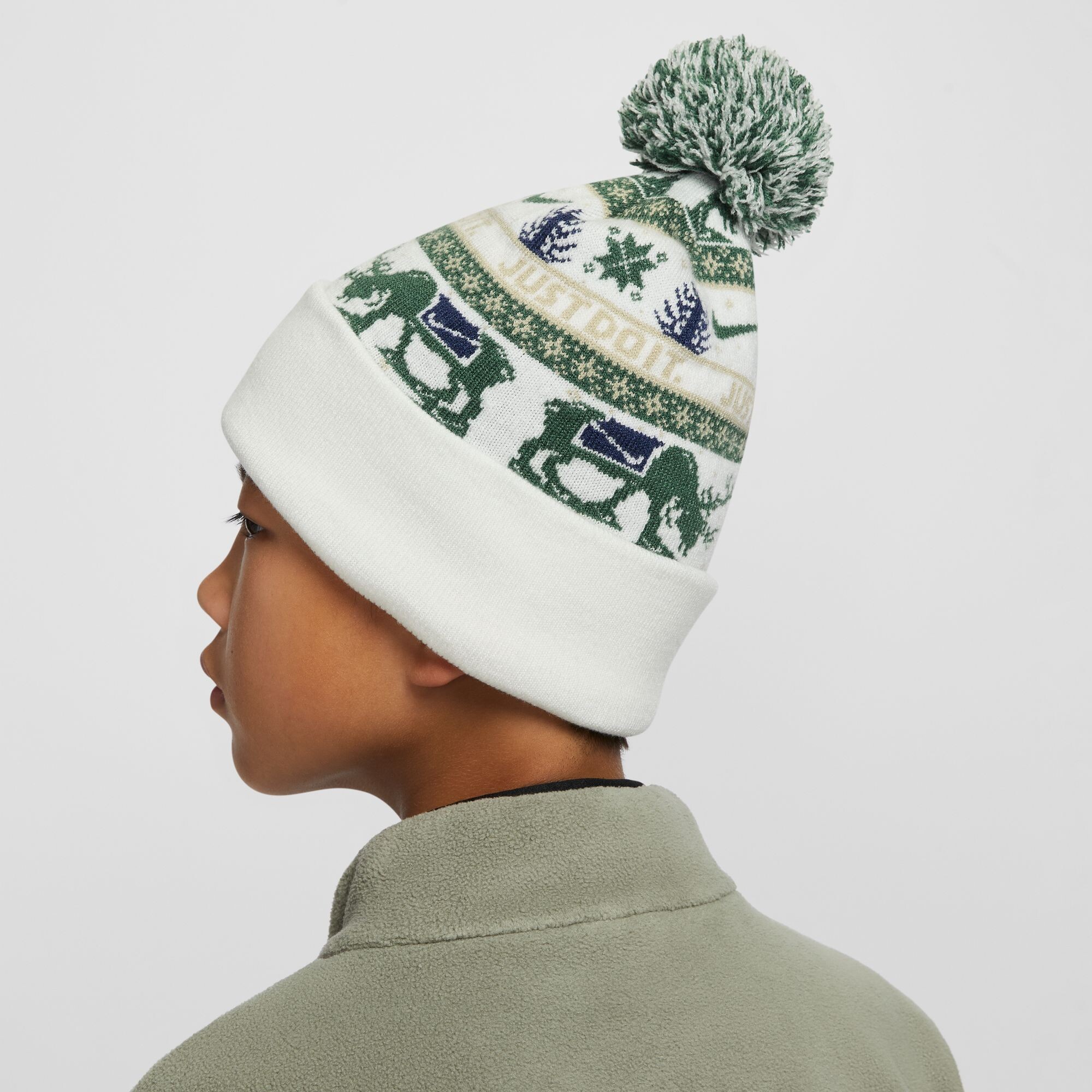 Шапка Nike Peak Winter Wonderland (HV7025133) - фото