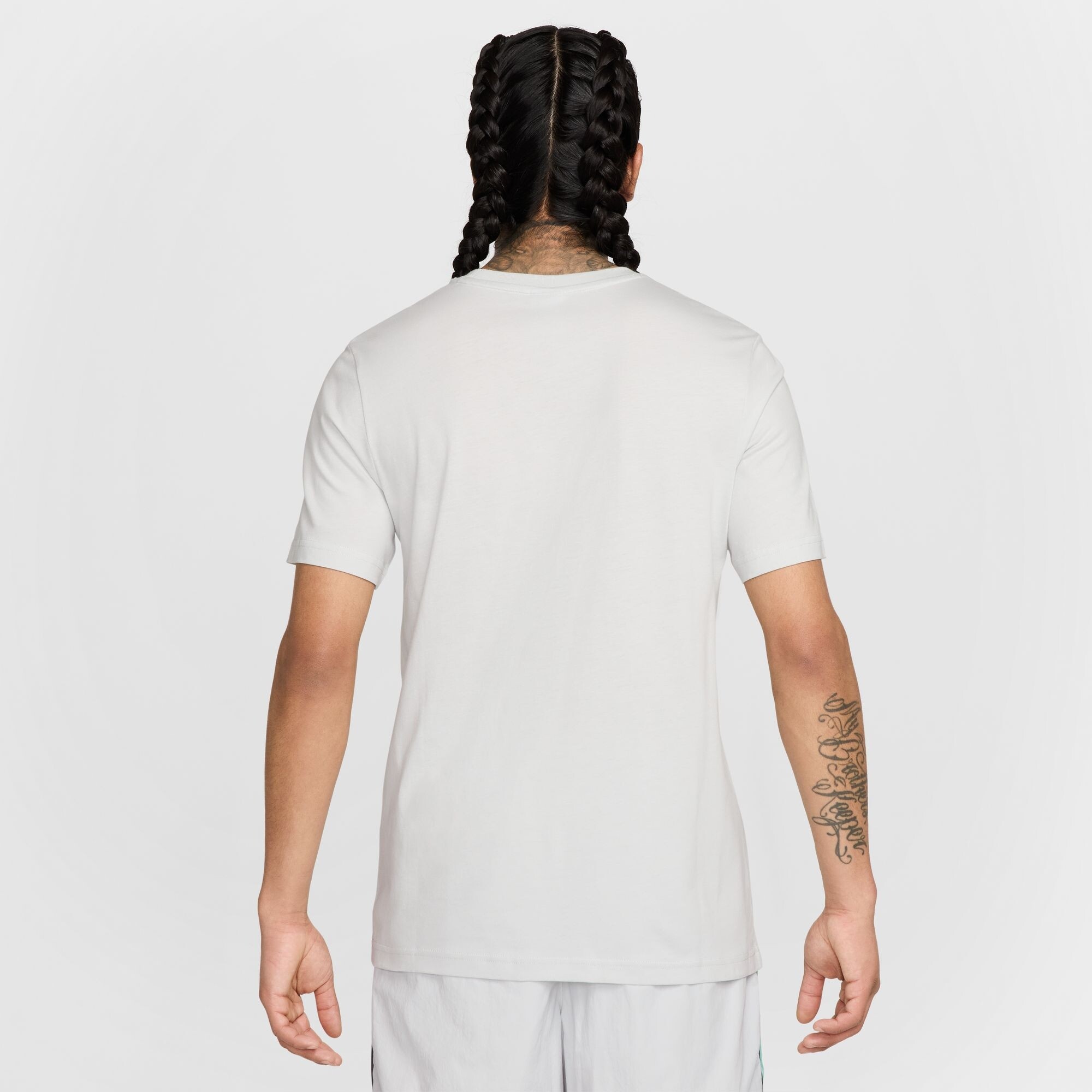 Футболка Nike Air Graphic (HM0185025) - фото