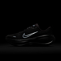 Кросівки Nike Vomero Plus (HV8150003)