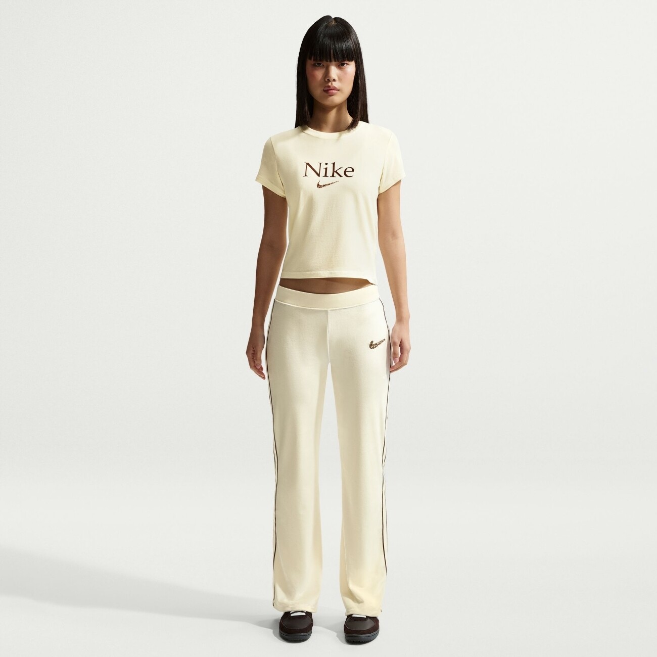 Футболка Nike Sportswear (IQ0680113) - фото