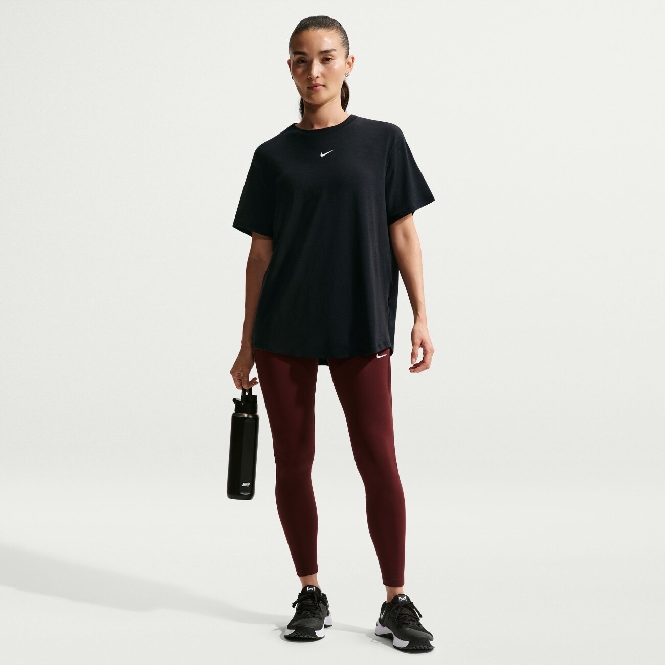Футболка Nike One Relaxed Dri-FIT Short-Sleeve (FN2814011) - фото