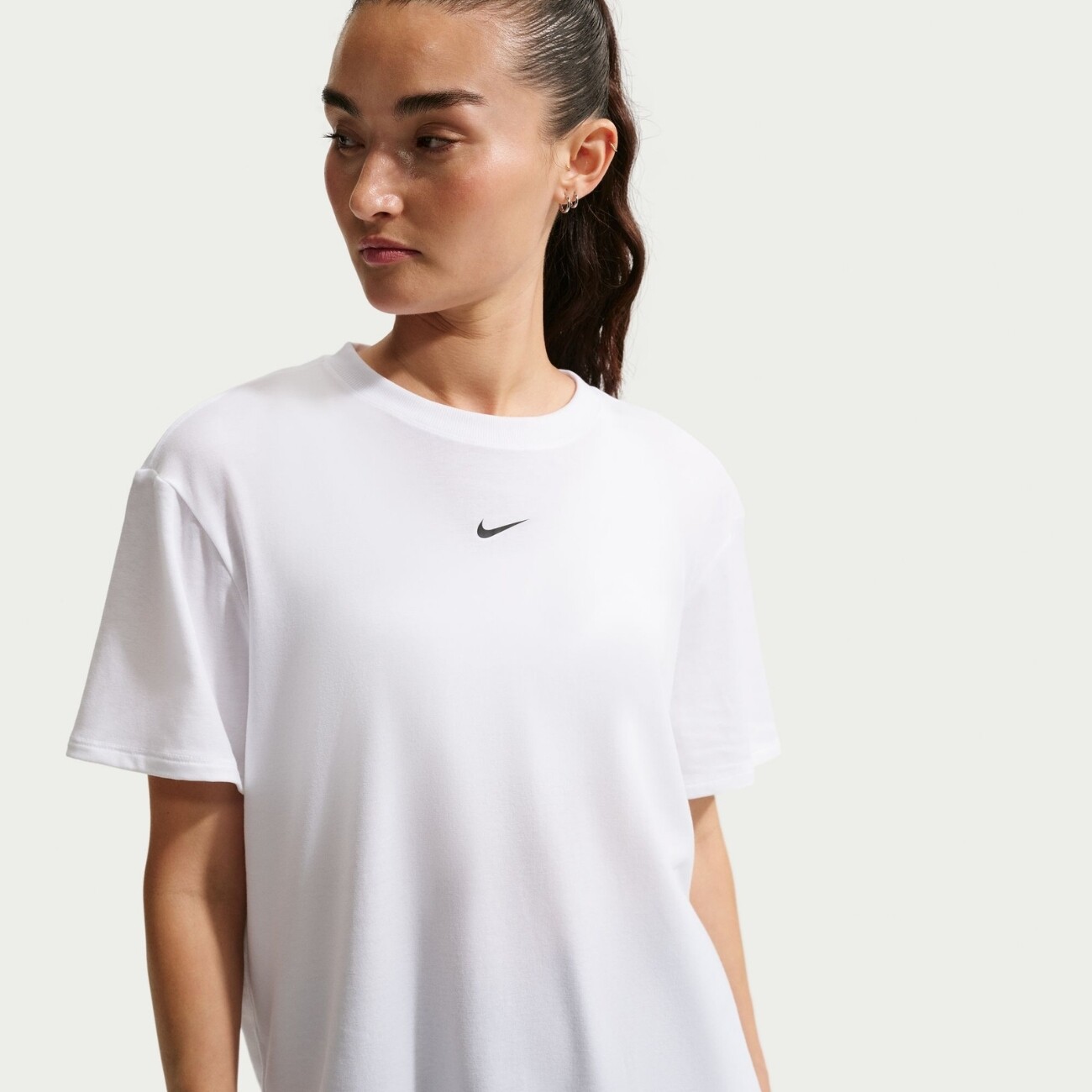 Футболка Nike One Relaxed Dri-FIT Short-Sleeve (FN2814101) - фото