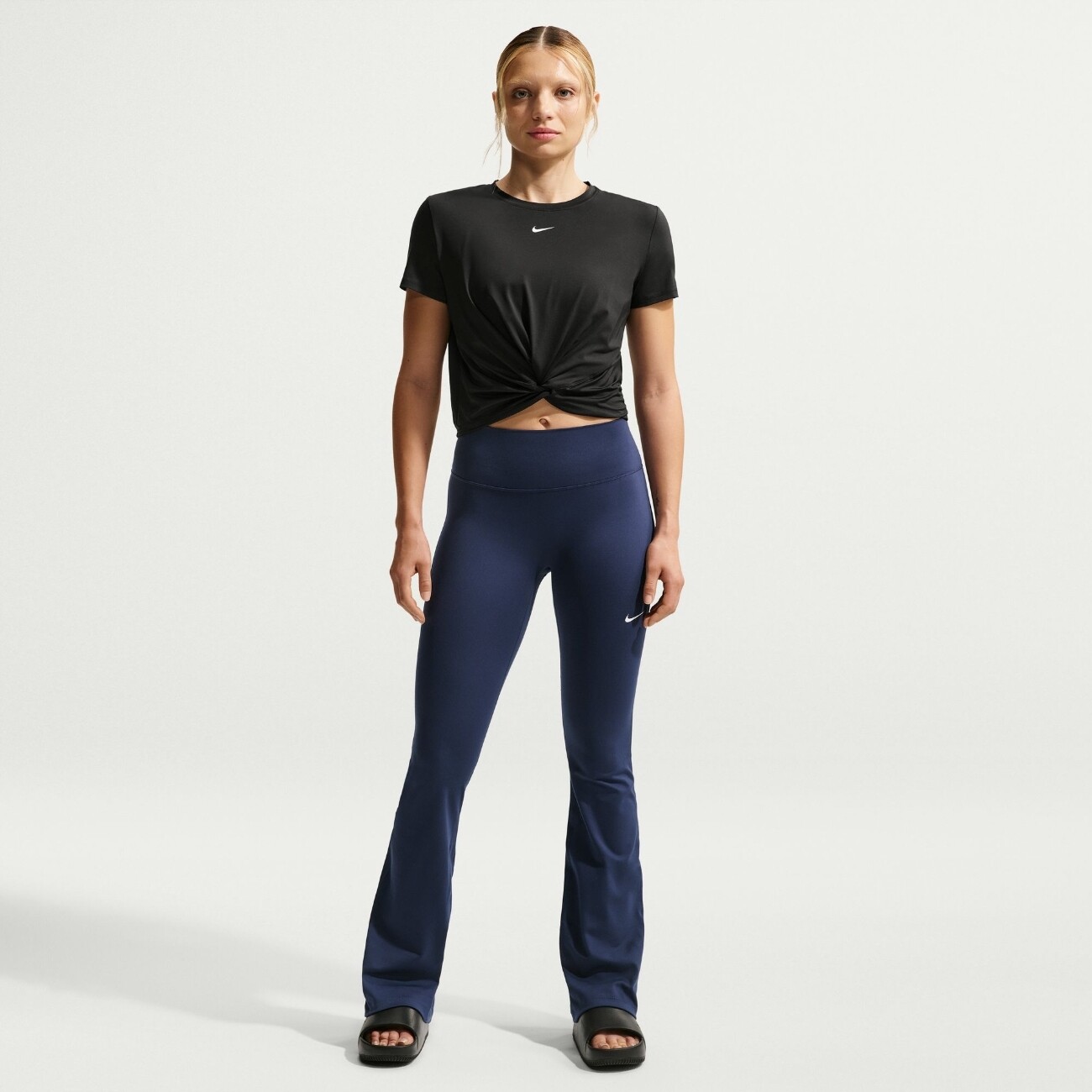 Футболка Nike One Classic Twist Dri-FIT (HJ1054013) - фото