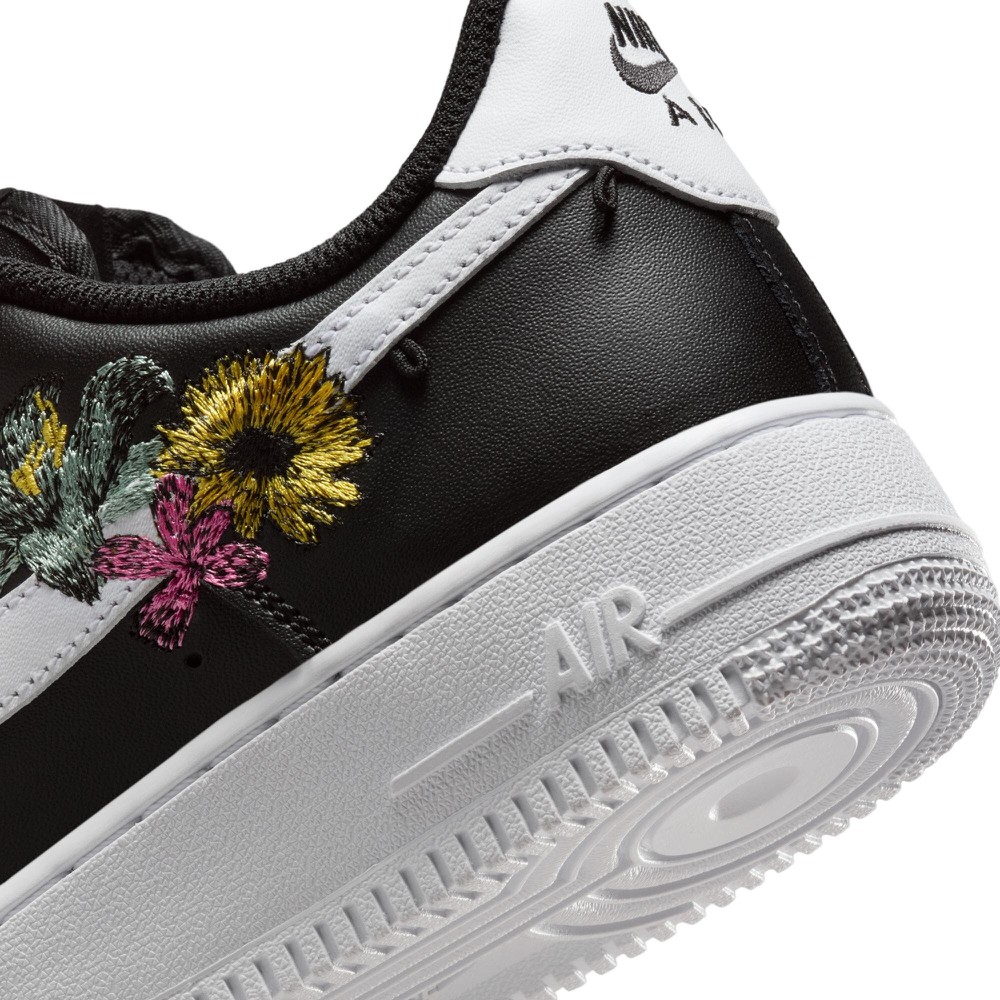 Кеди Nike Air Force 1 '07 Premium Flowers (IB6644001) - фото