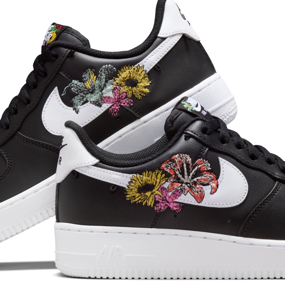 Кеди Nike Air Force 1 '07 Premium Flowers (IB6644001) - фото