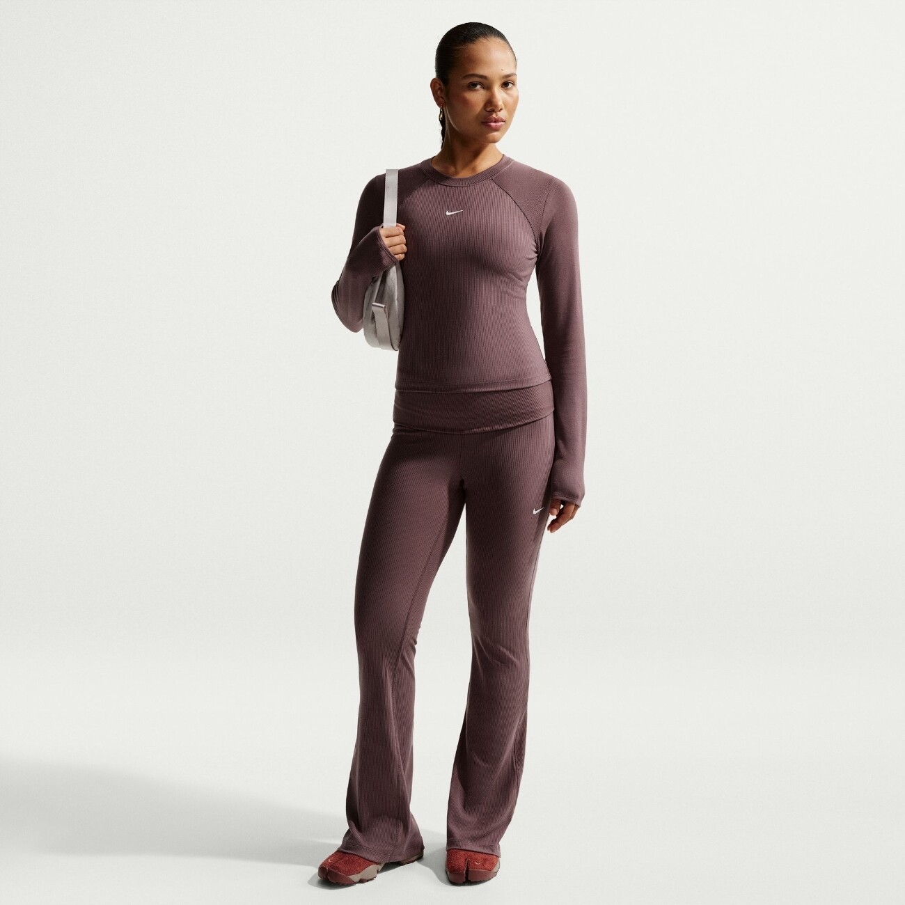 Штани Nike Sportswear Chill Knit Mid-Rise Tight Ribbed (IF0240502) - фото