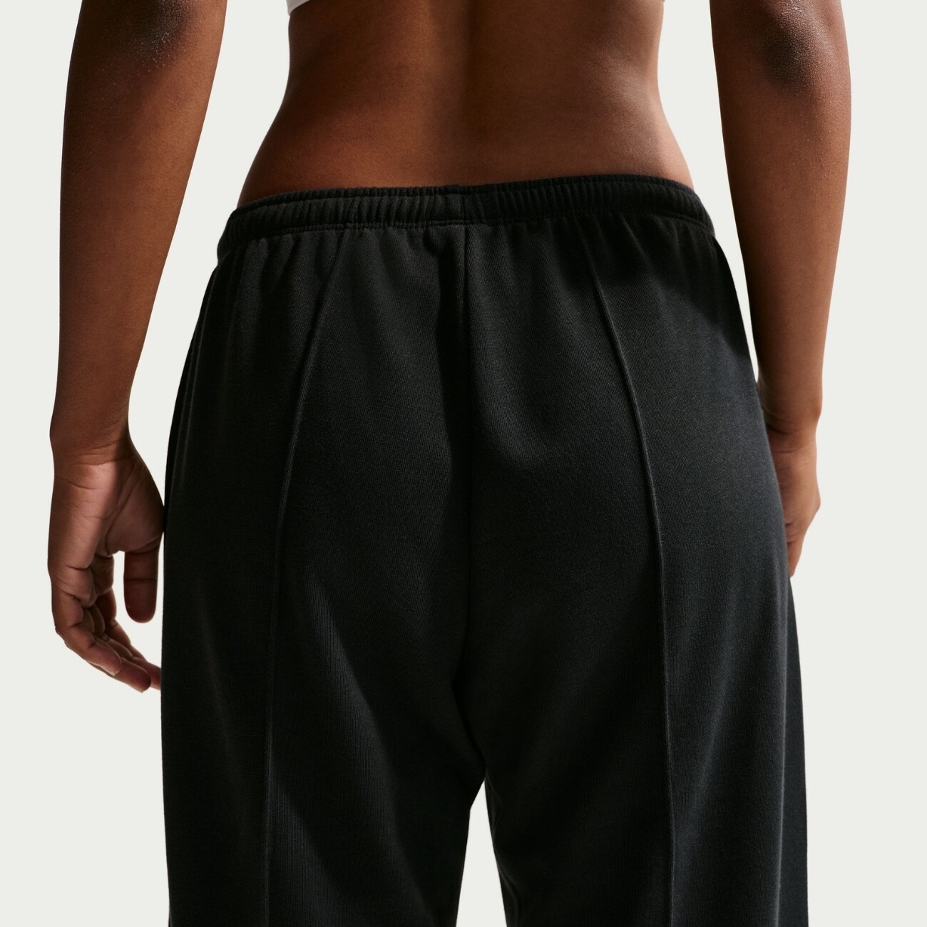 Штани Nike Sportswear Chill Terry Mid-Rise French Terry Open-Hem (II3978010) - фото