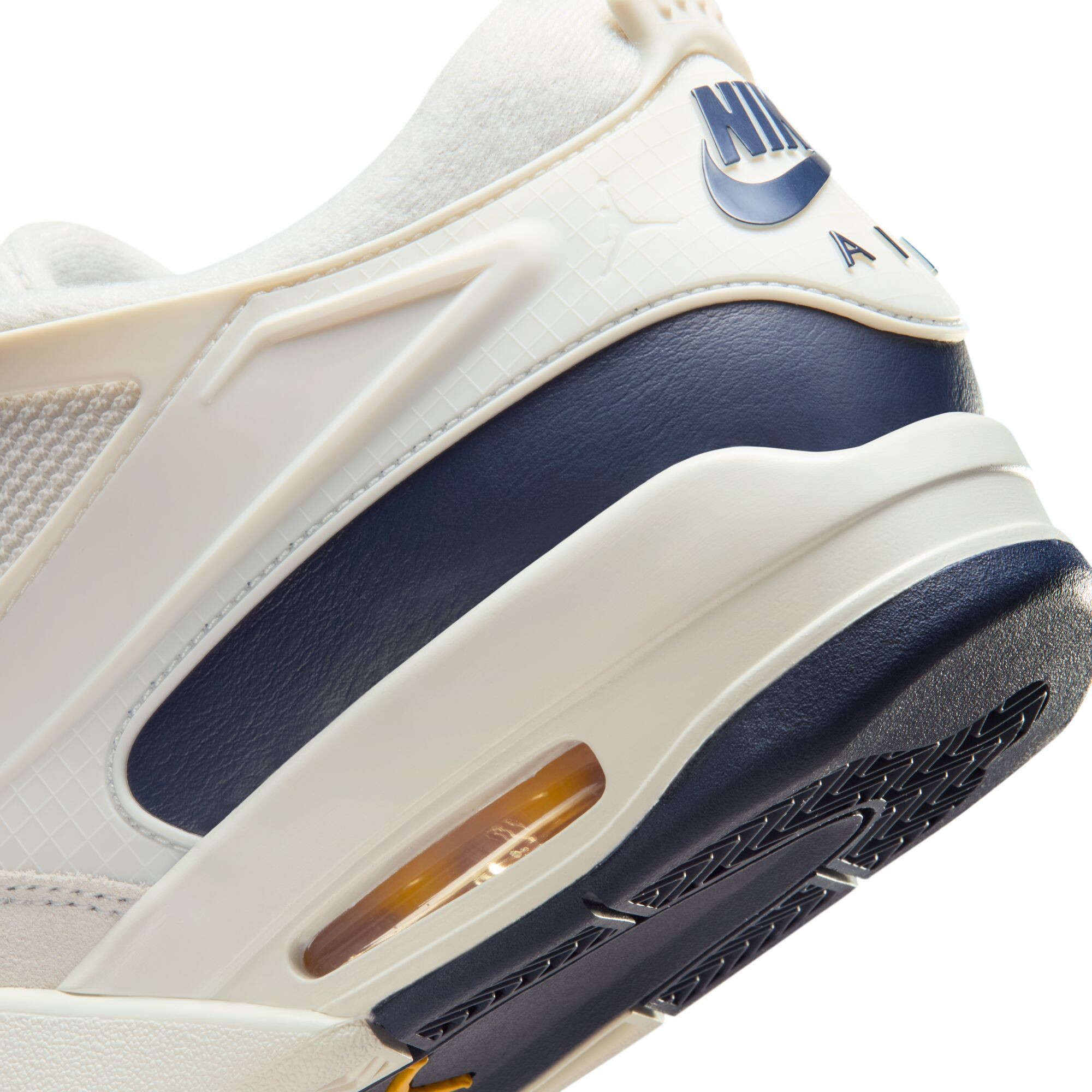 Кросівки Air Jordan 4 RM (FQ7939107) - фото