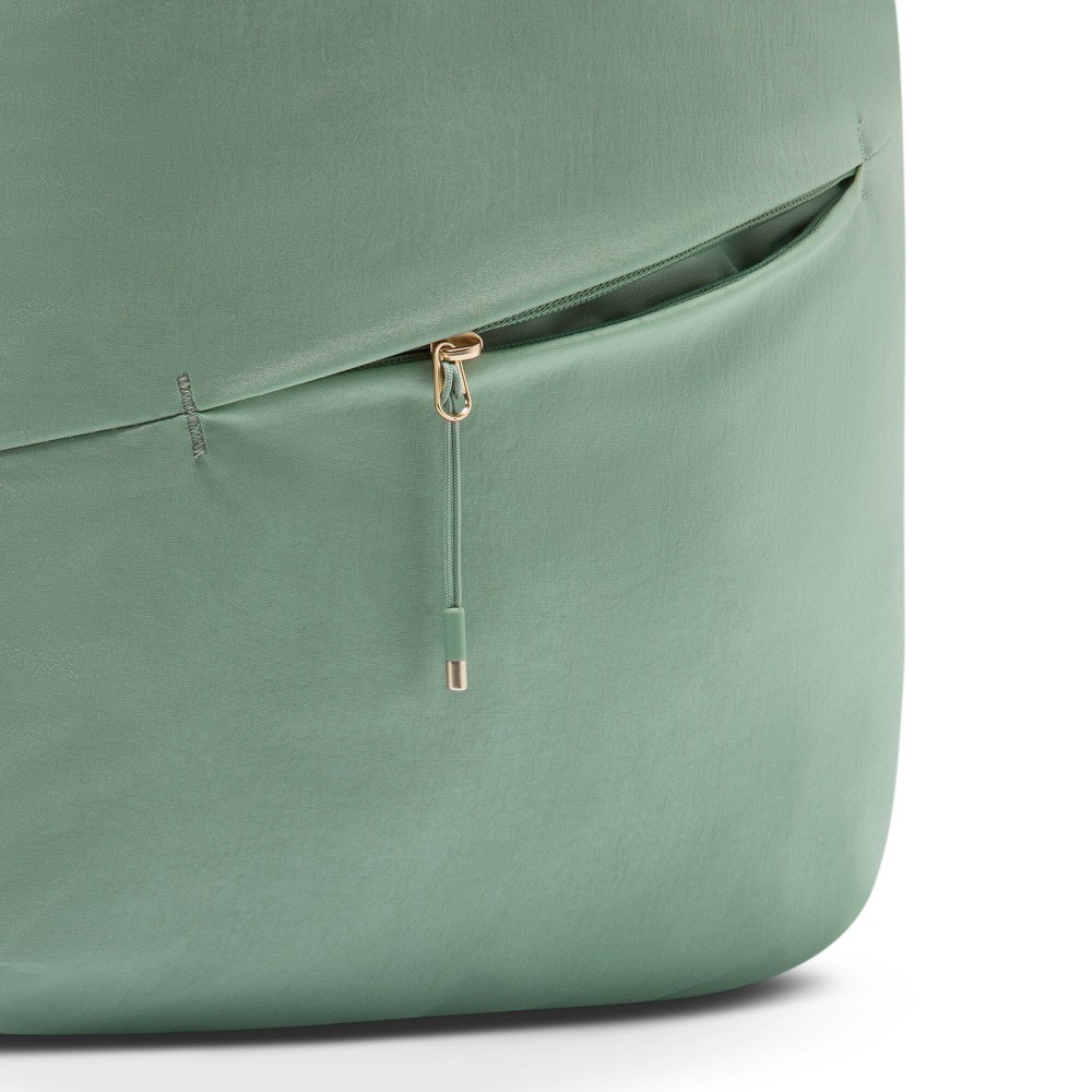 Рюкзак Nike Aura (24L) (HF7007008) - фото