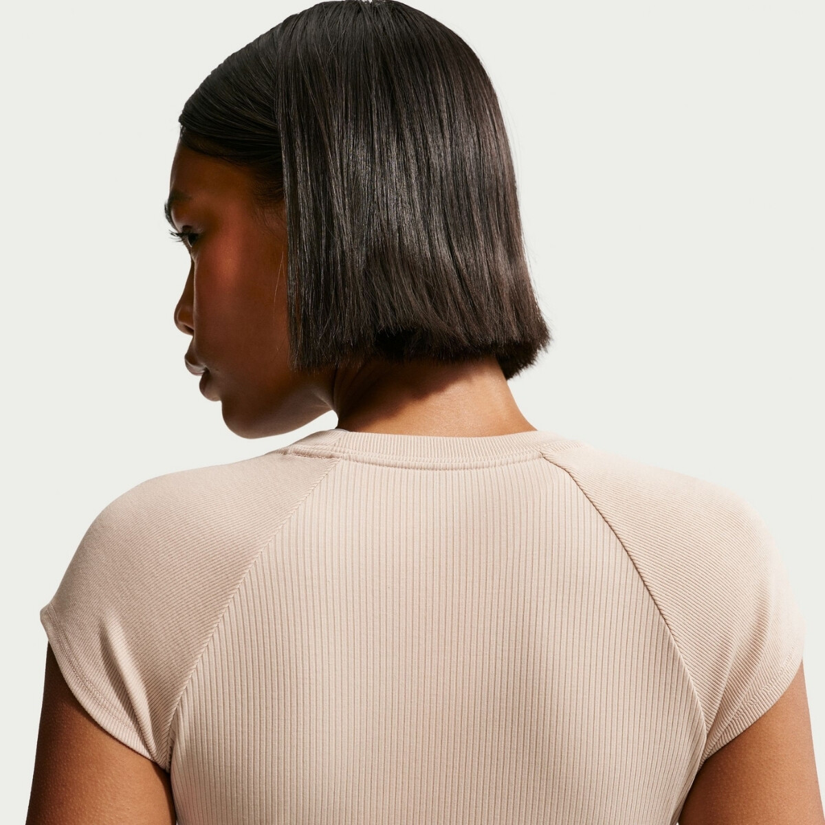 Футболка Nike Sportswear Chill Knit (IF0242286) - фото