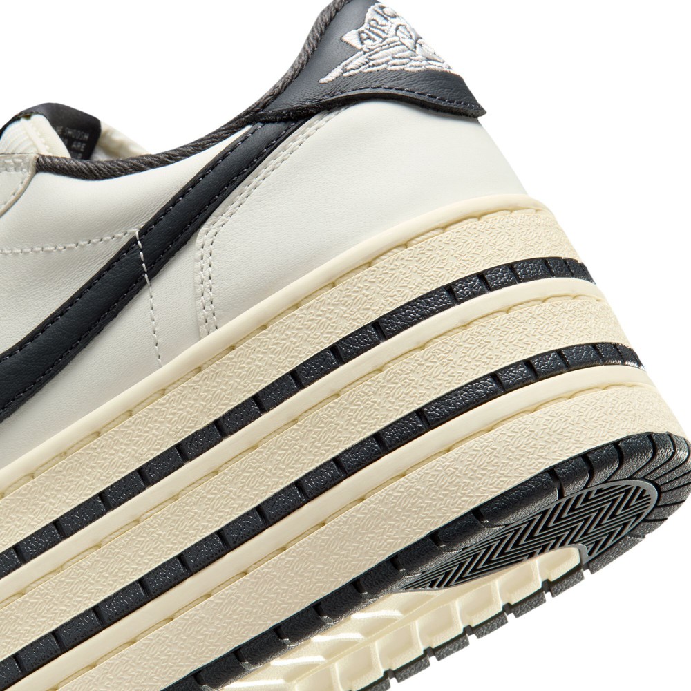 Кеди Air Jordan 1 Triple Stack (HV8288100) - фото