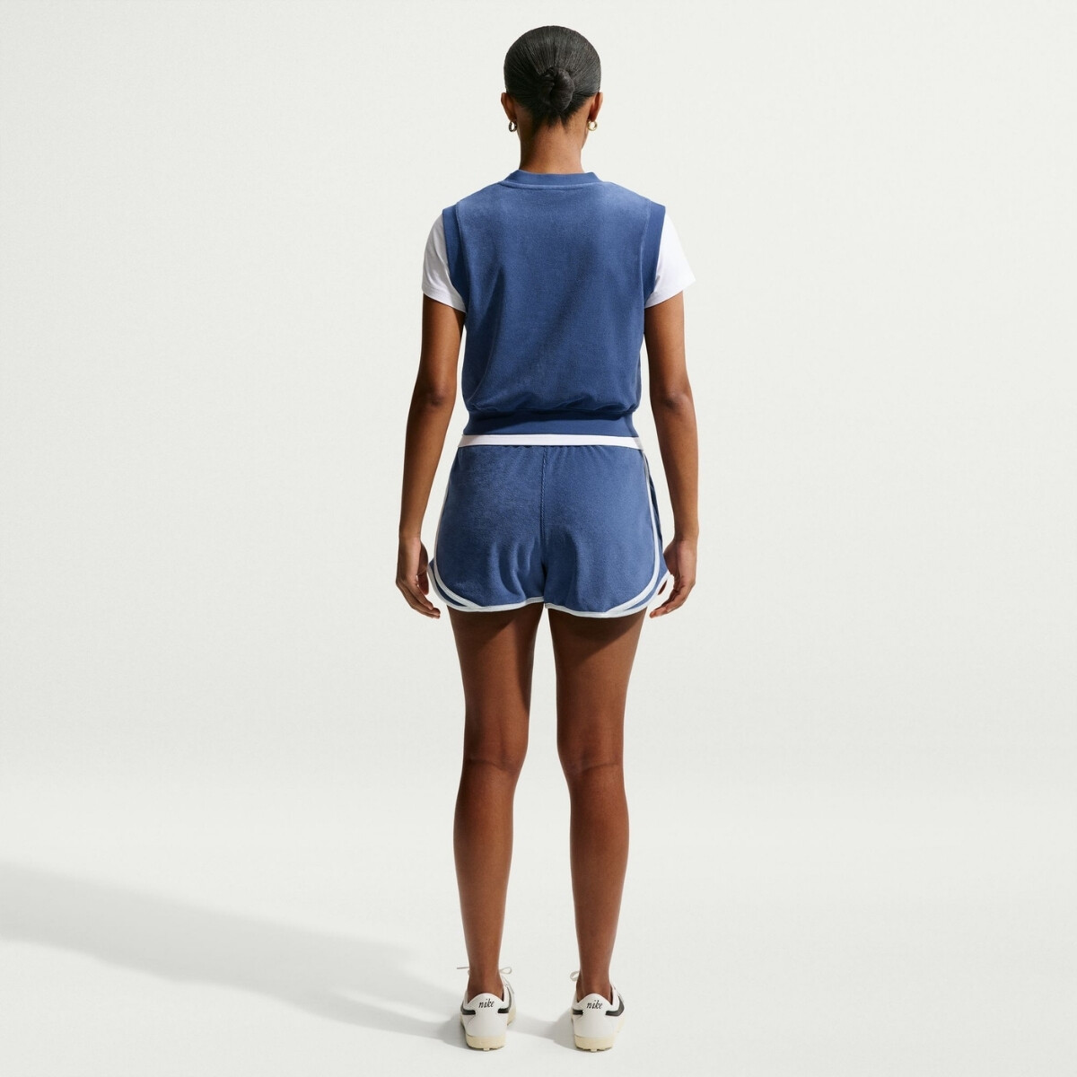 Шорти Nike Sportswear Chill Terry (IF0571461) - фото