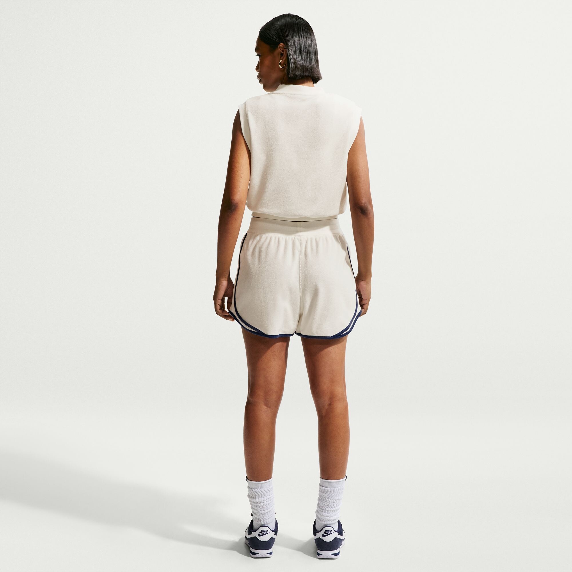 Майка Nike Sportswear Chill Terry (IF0573133) - фото