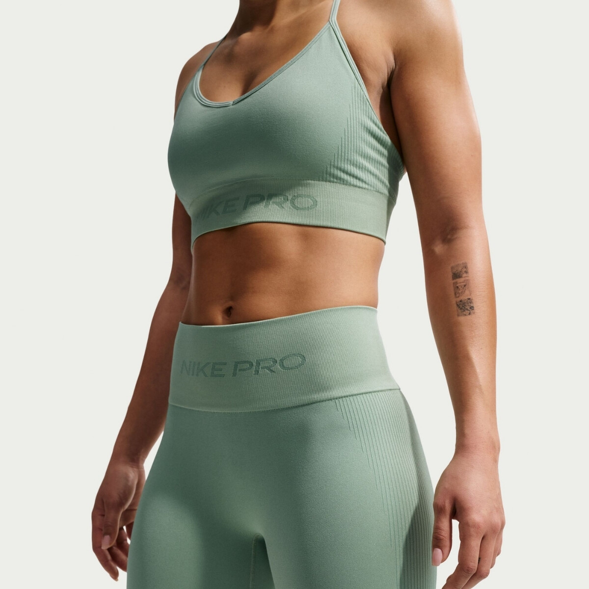 Шорти Nike Pro Seamless (IF1210006) - фото