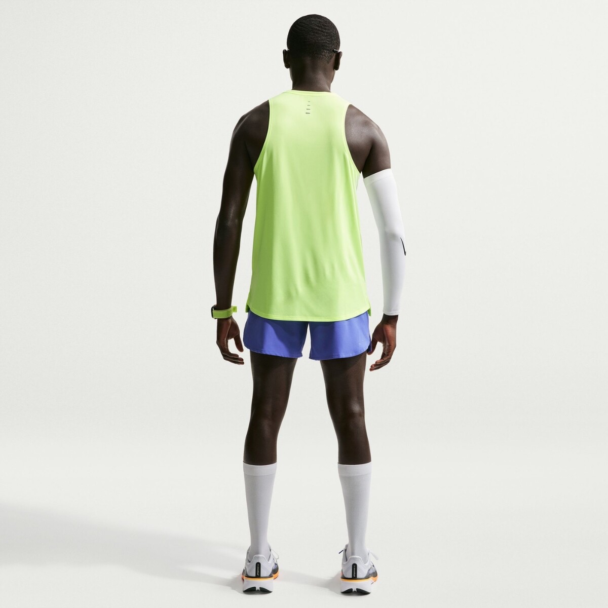 Шорти Nike Stride (IF2038430) - фото