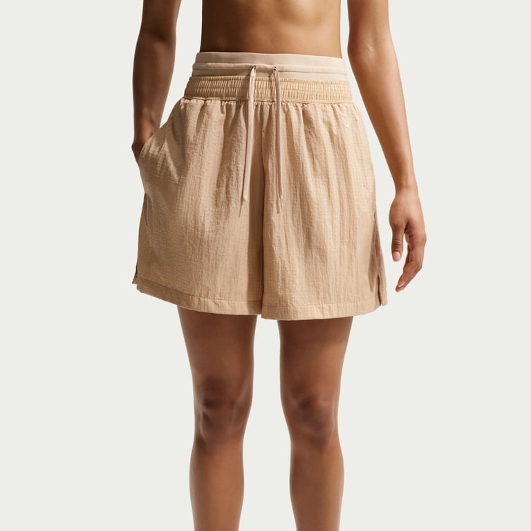 Шорти Nike Sportswear Loose High-Waisted Lightweight Ripstop (IF0563248) - фото