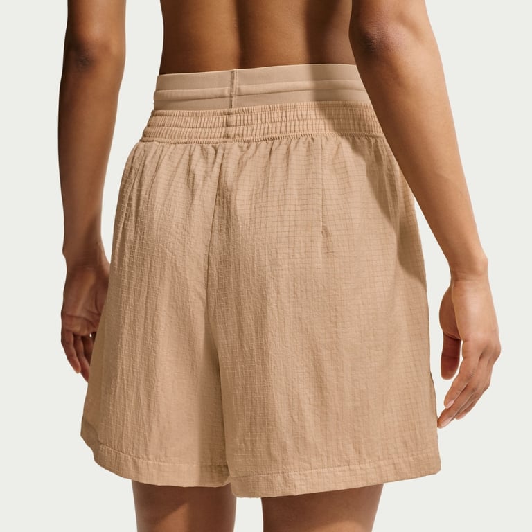 Шорти Nike Sportswear Loose High-Waisted Lightweight Ripstop (IF0563248) - фото