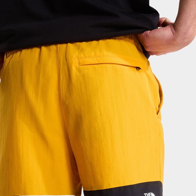 Шорти The North Face Leyna (NF0A8FU8ZU3) - фото